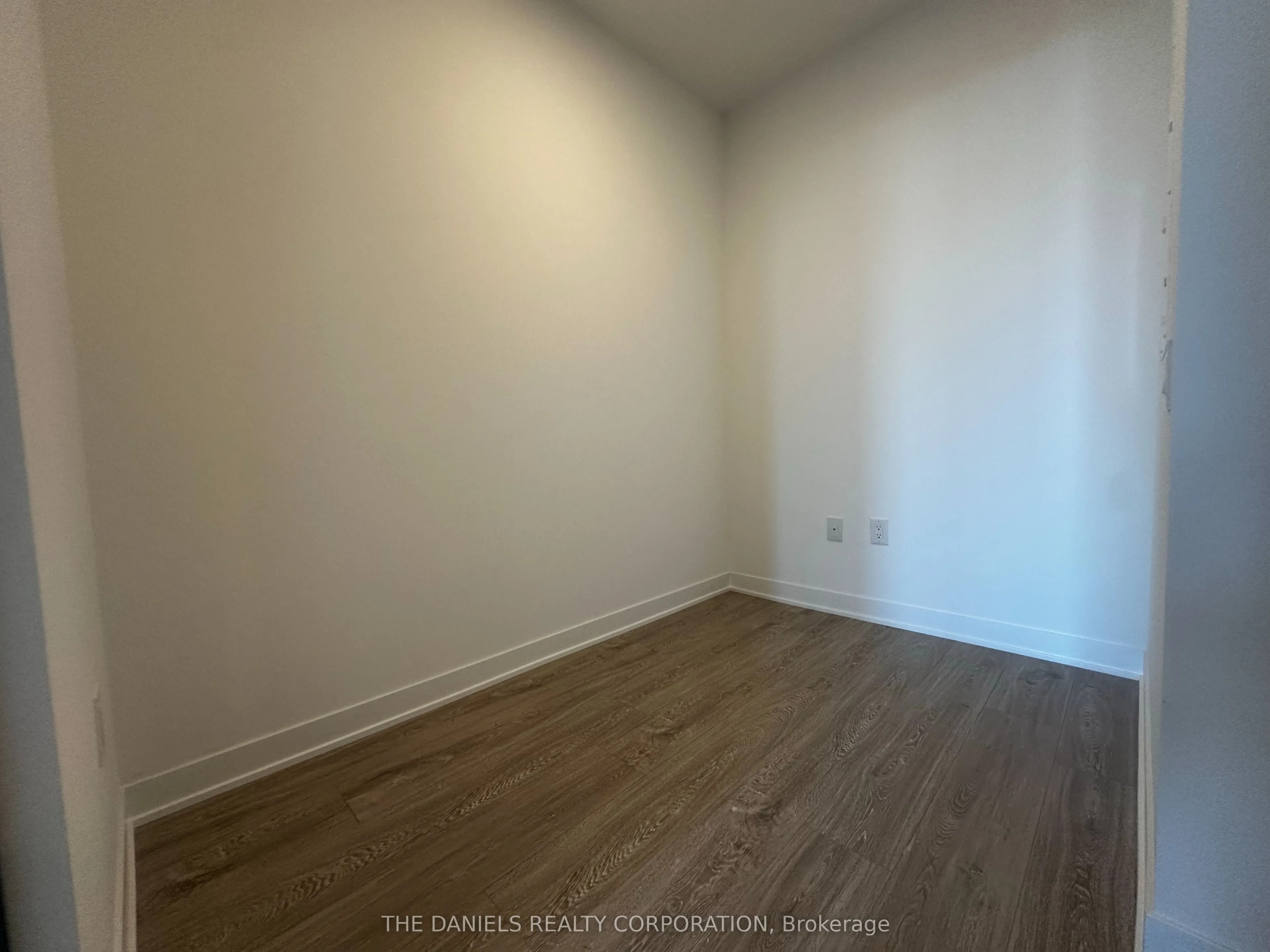 2495 Eglinton Avenue W #201