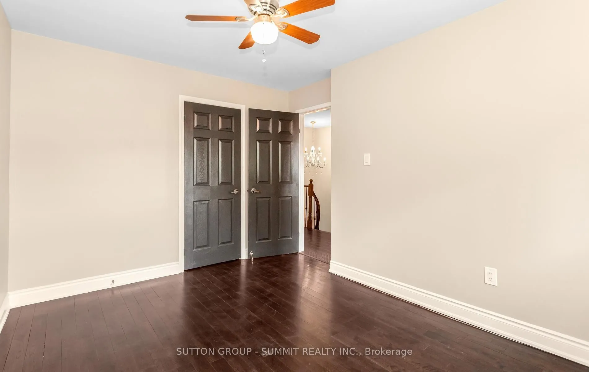 7136 Baywood Court