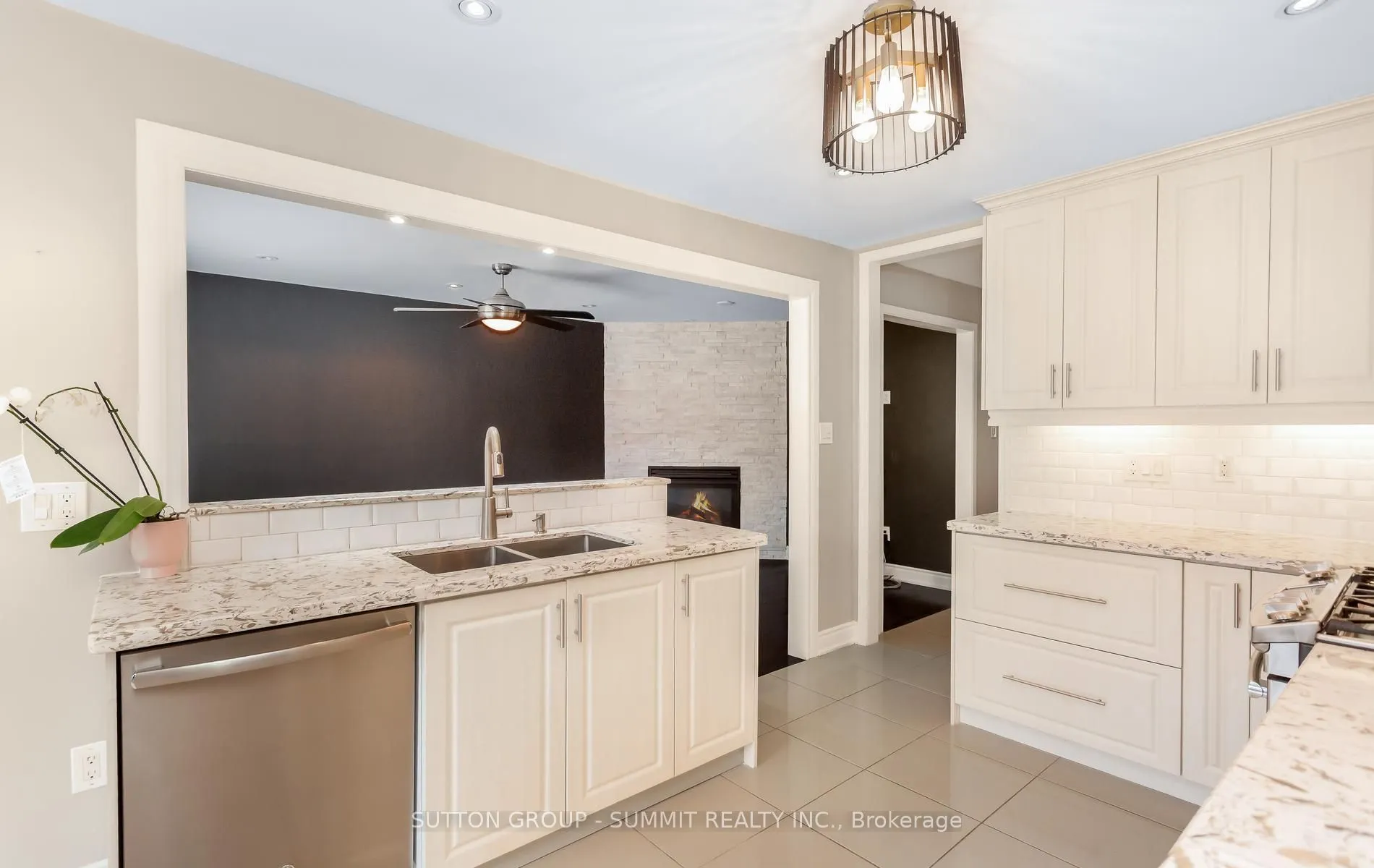 7136 Baywood Court