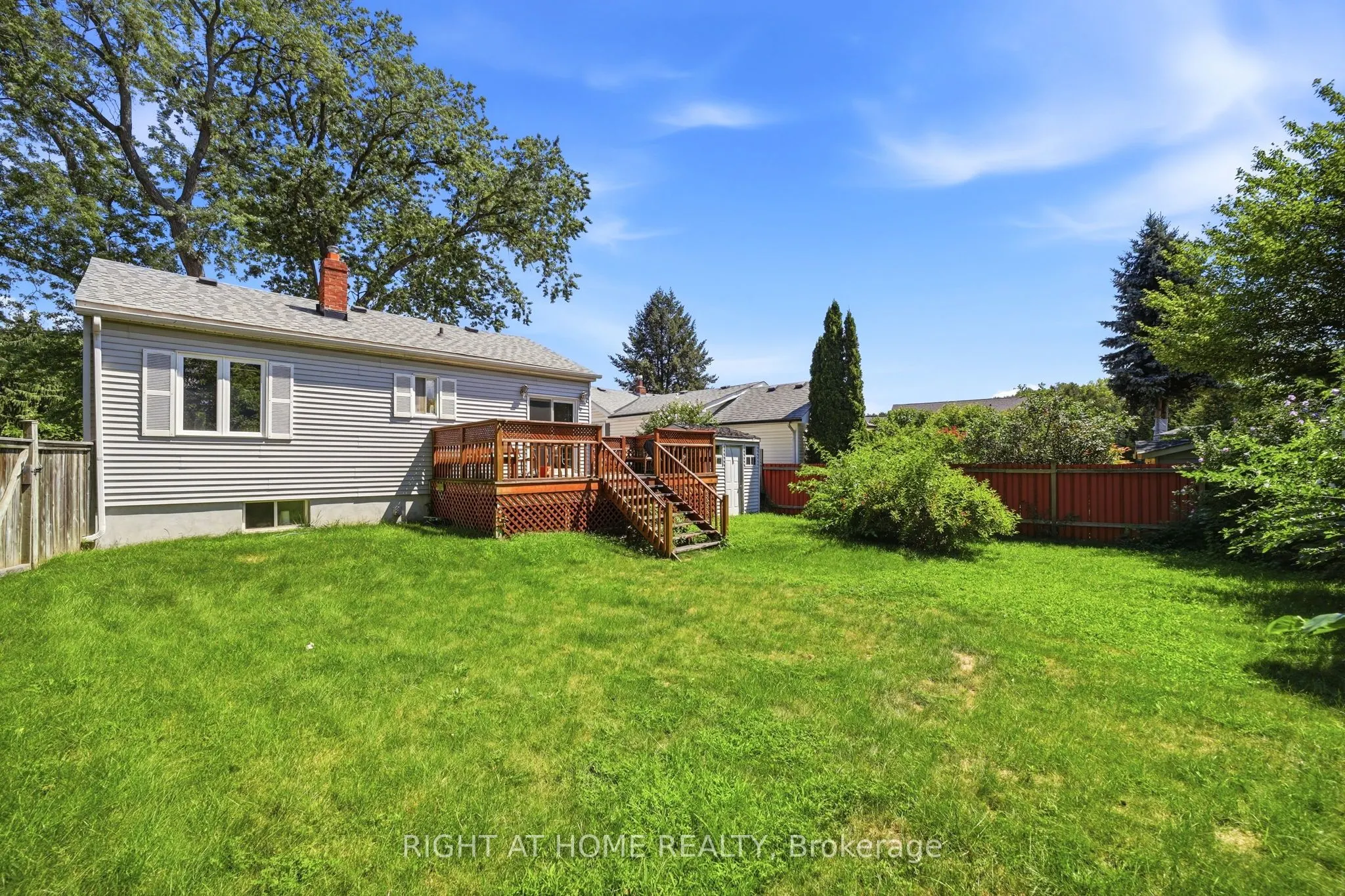 1290 Strathy Avenue