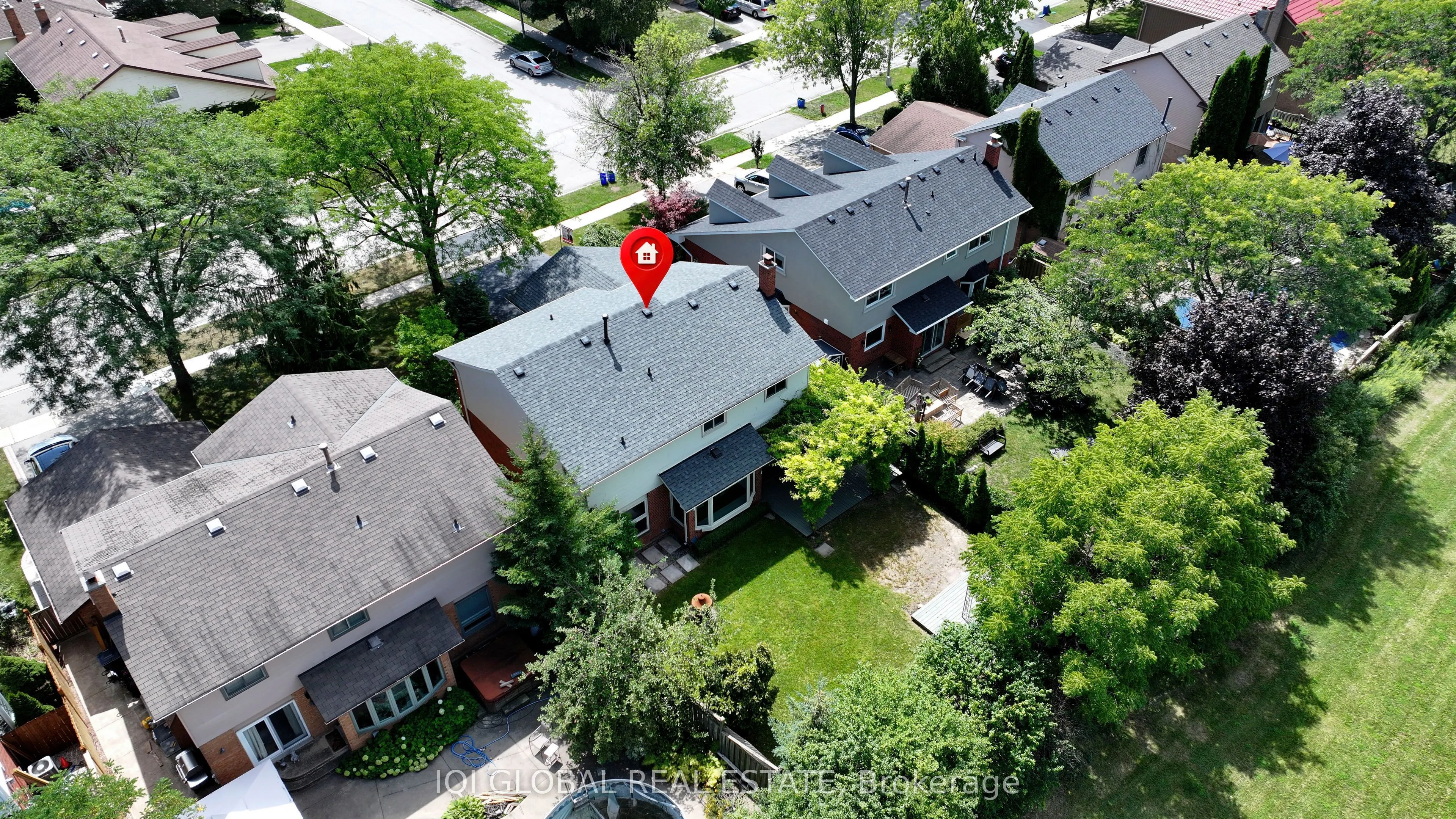 1497 Greenbriar Drive