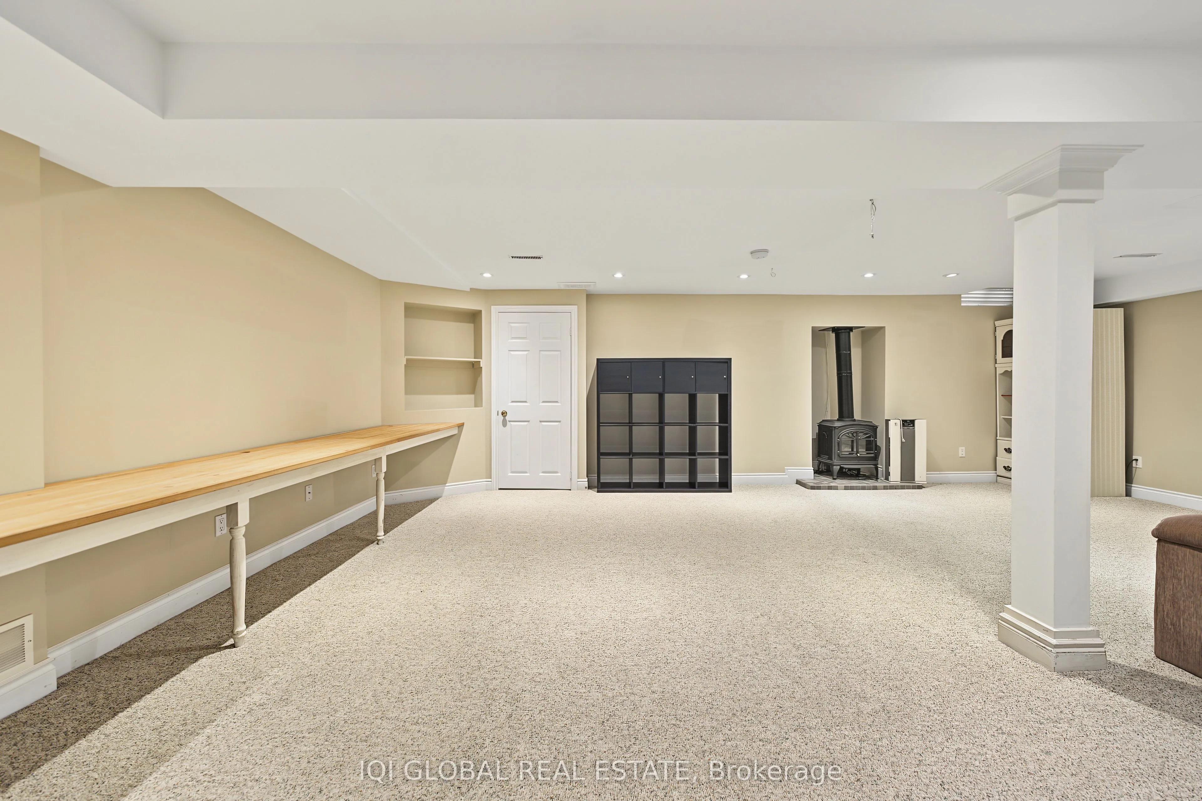 1497 Greenbriar Drive