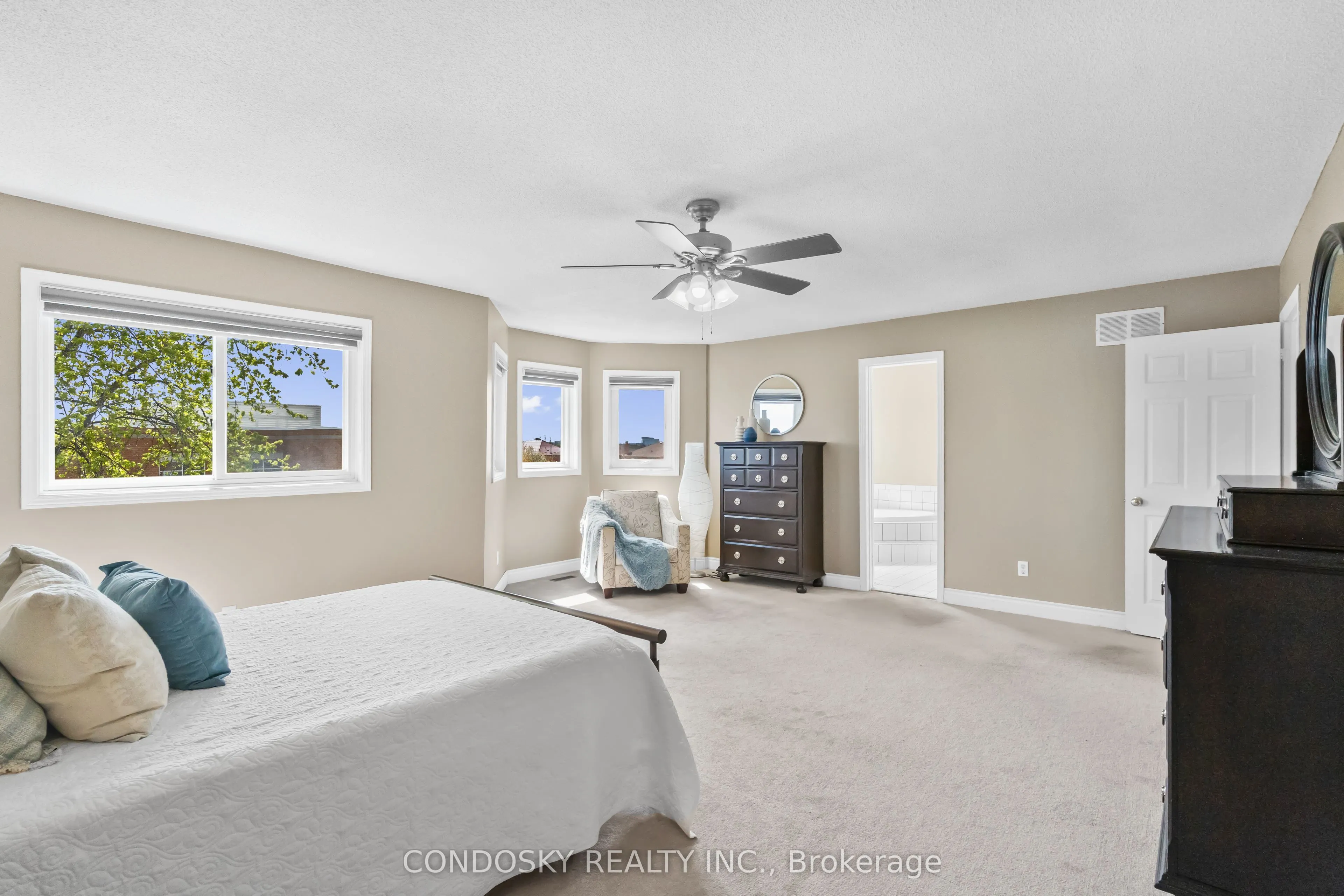 6182 Duford Drive