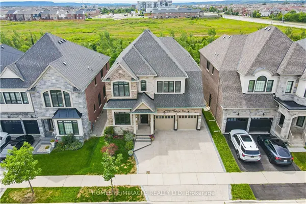 1228 Raspberry Terrace