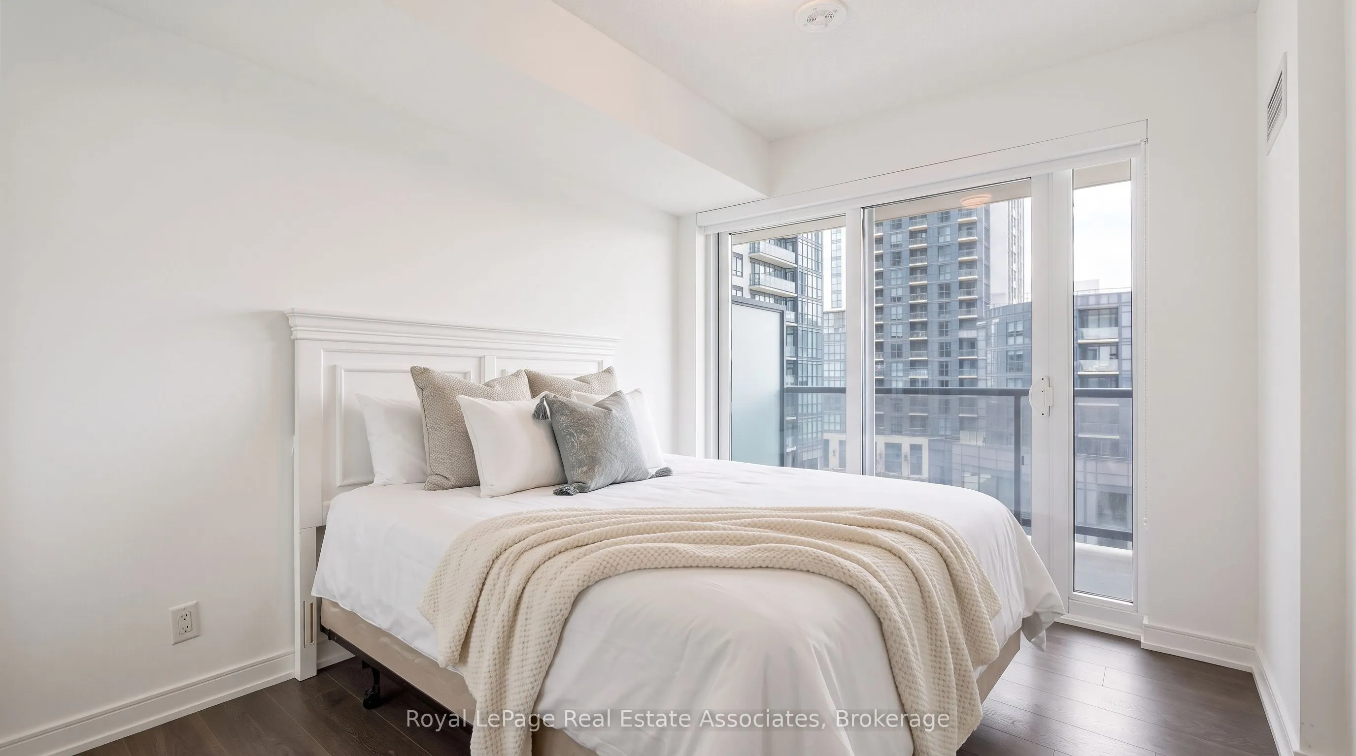 30 Samuel Wood Way #602