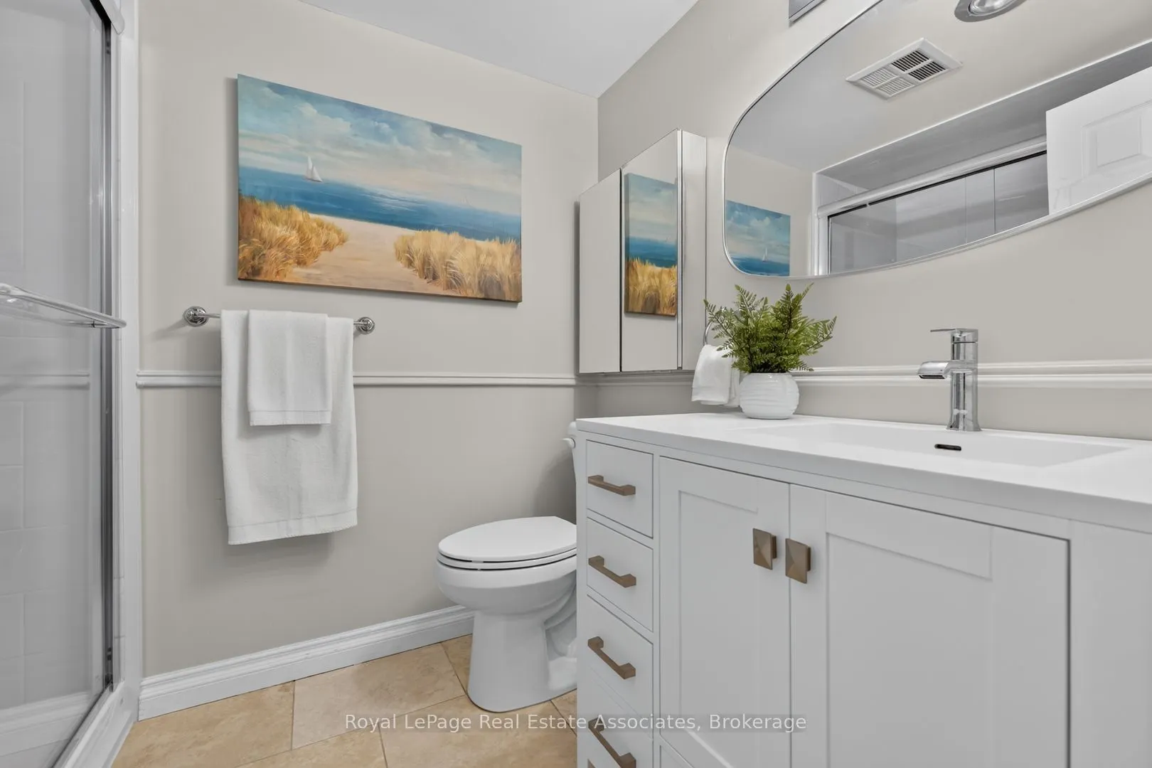 1001 Cedarglen Gate #221