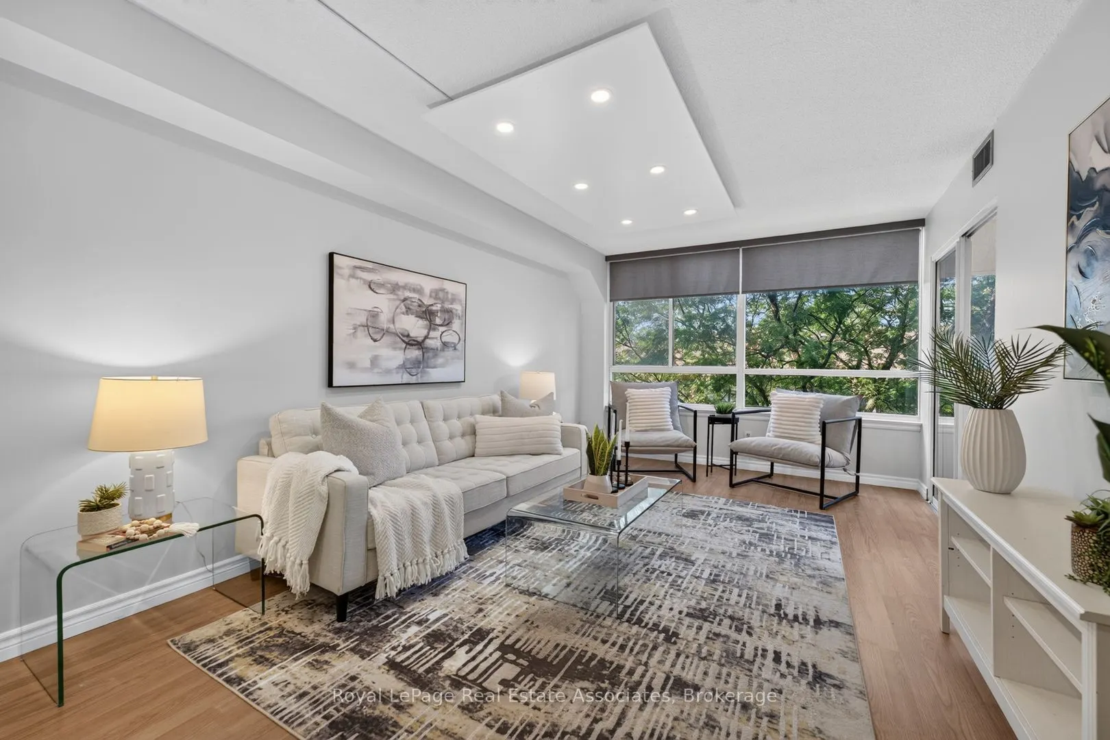 1001 Cedarglen Gate #221