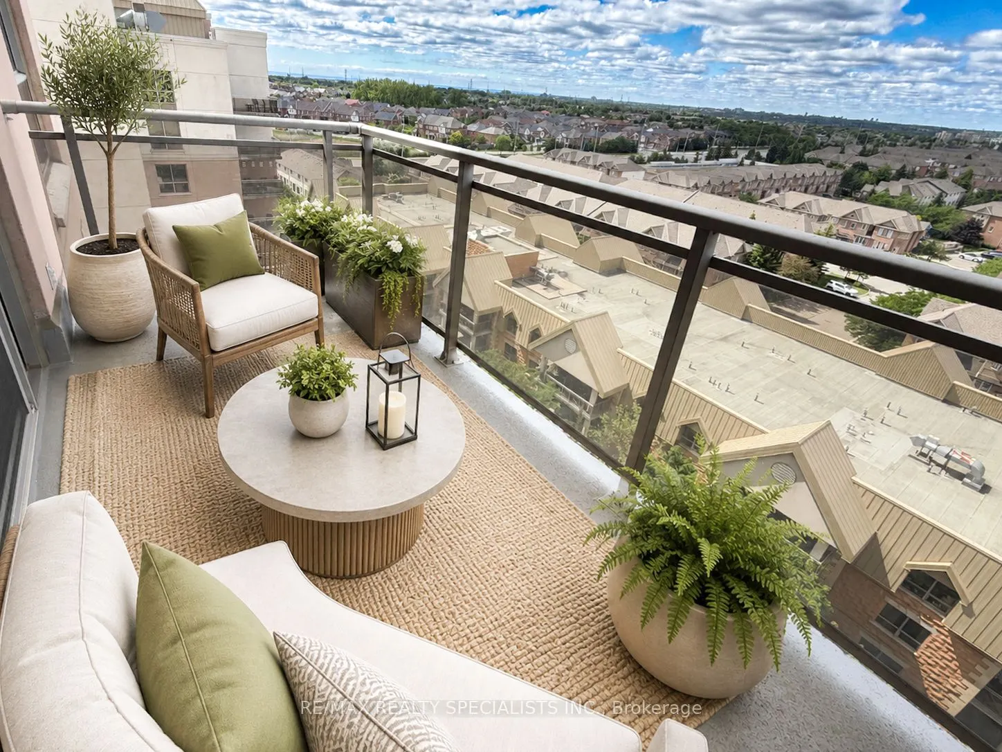810 Scollard Court #1007