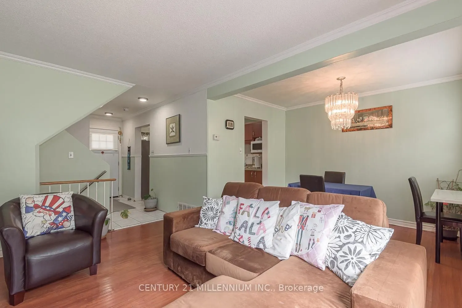 336 Fleetwood Crescent #43