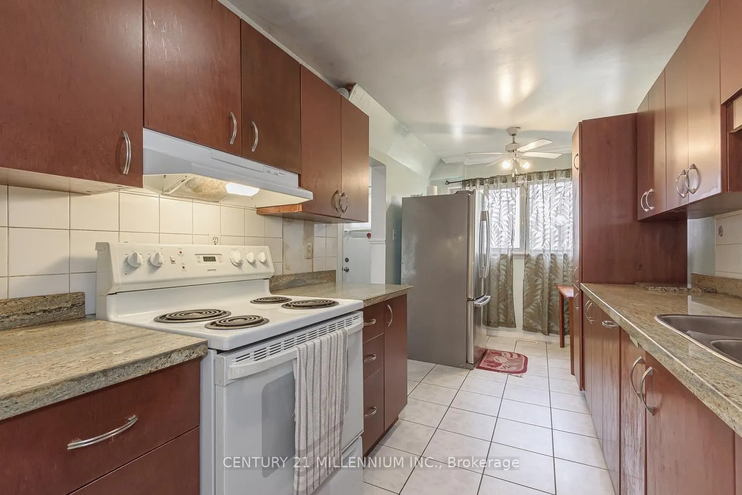 336 Fleetwood Crescent #43