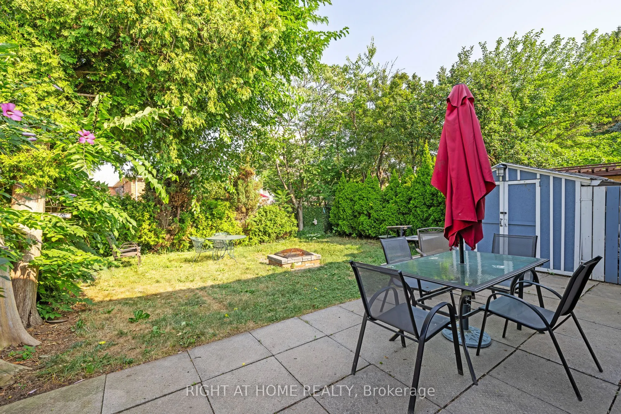 1147 Saturnia Crescent