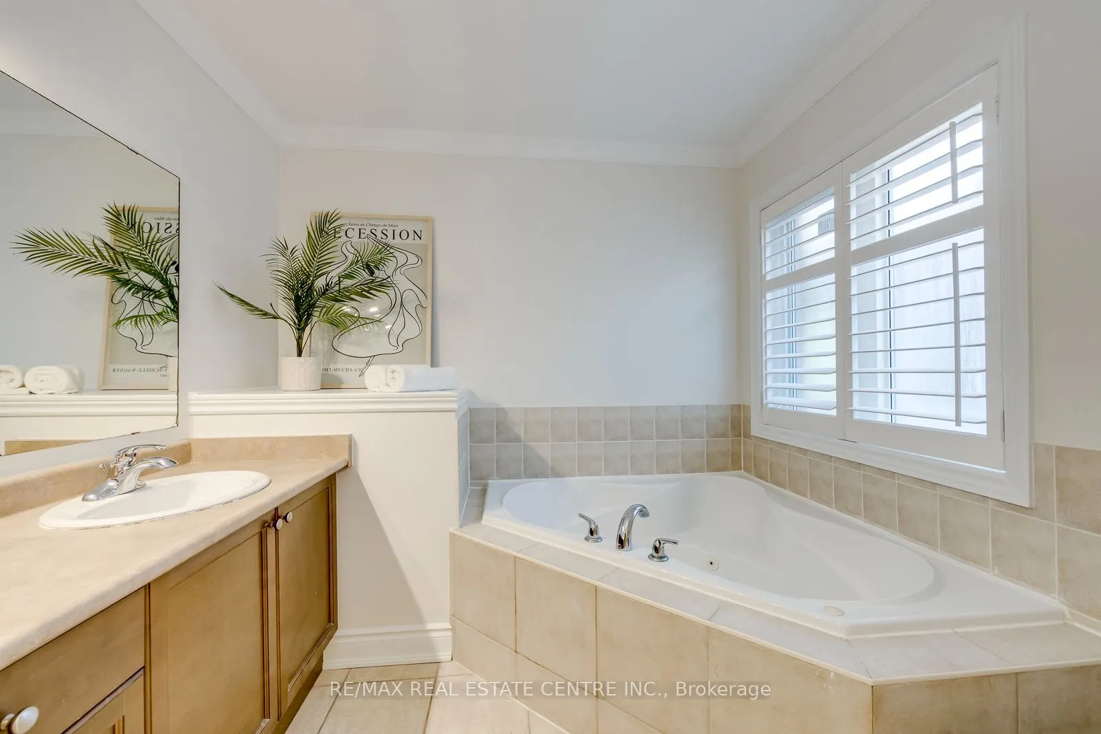 290 Duskywing Way