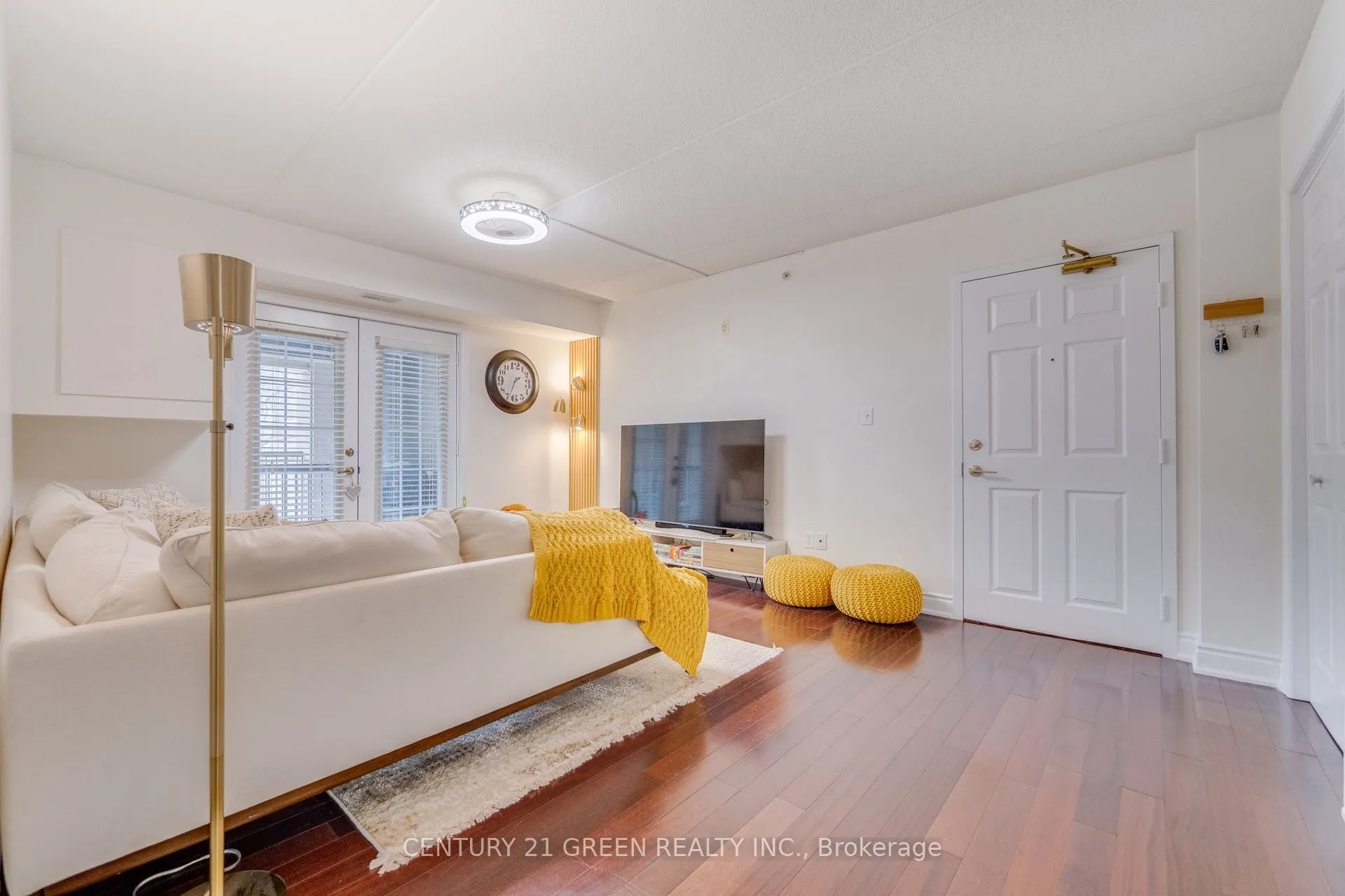 1479 Maple Avenue #206