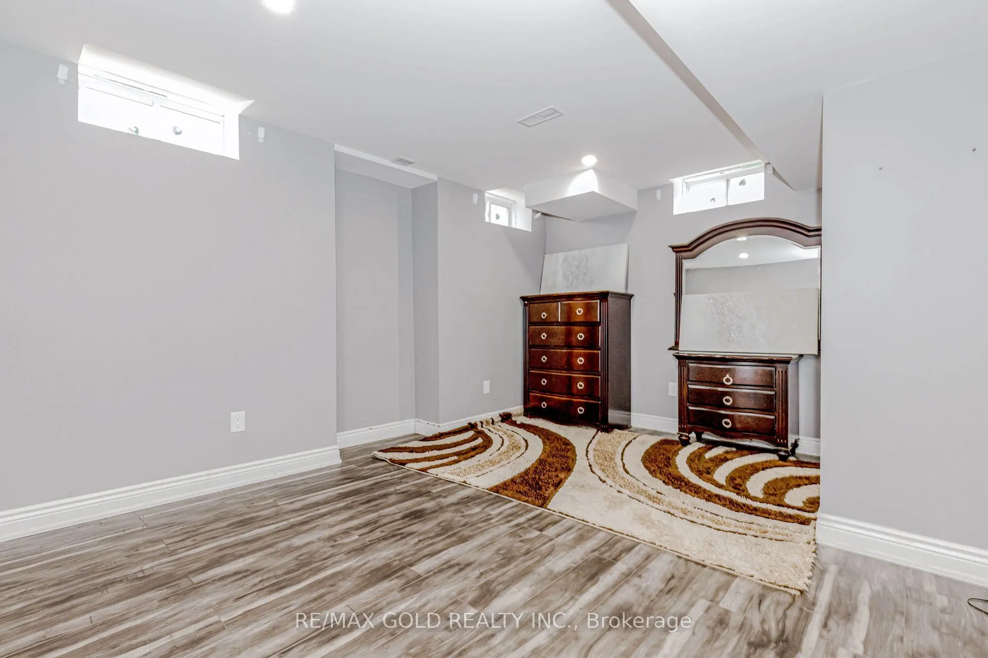 15351 Danby Road