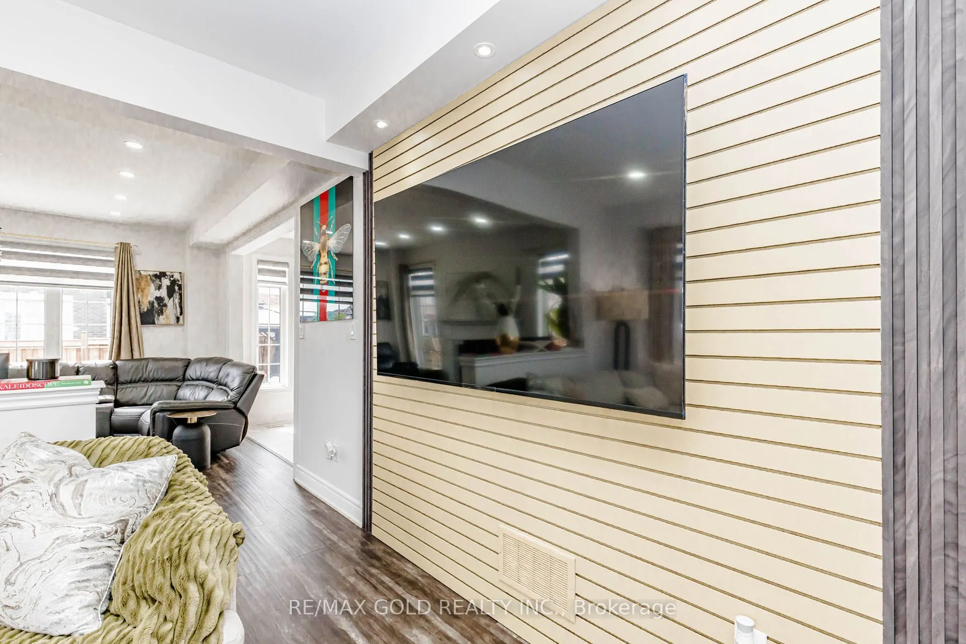 15351 Danby Road