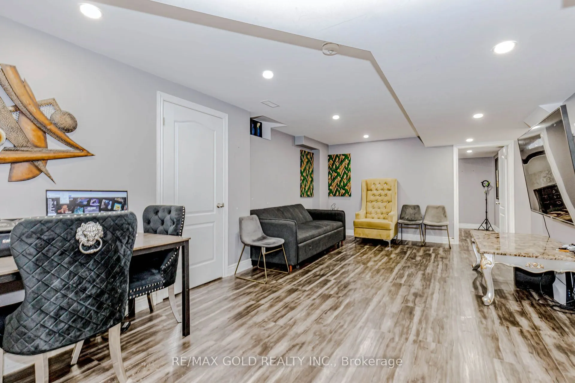 15351 Danby Road
