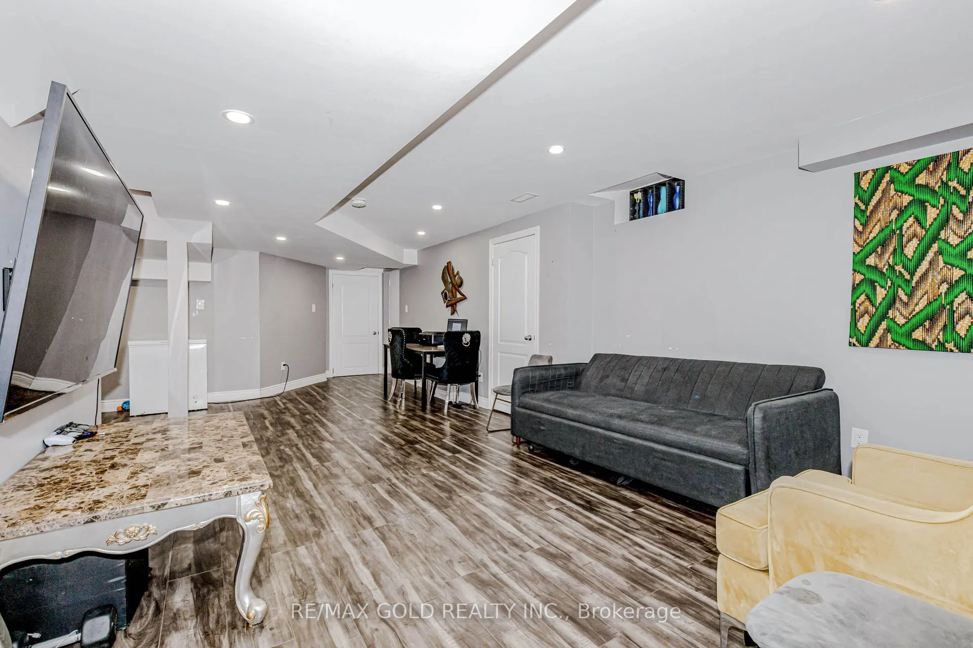 15351 Danby Road