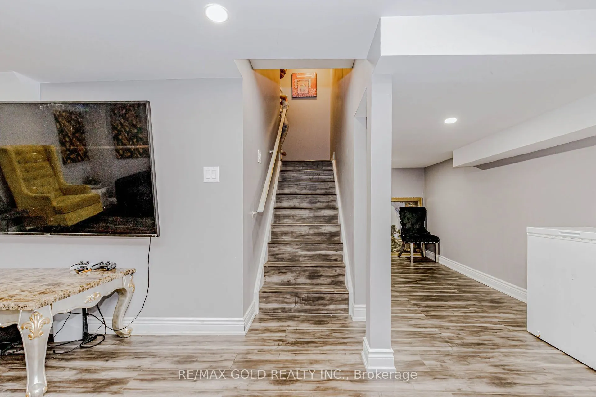 15351 Danby Road