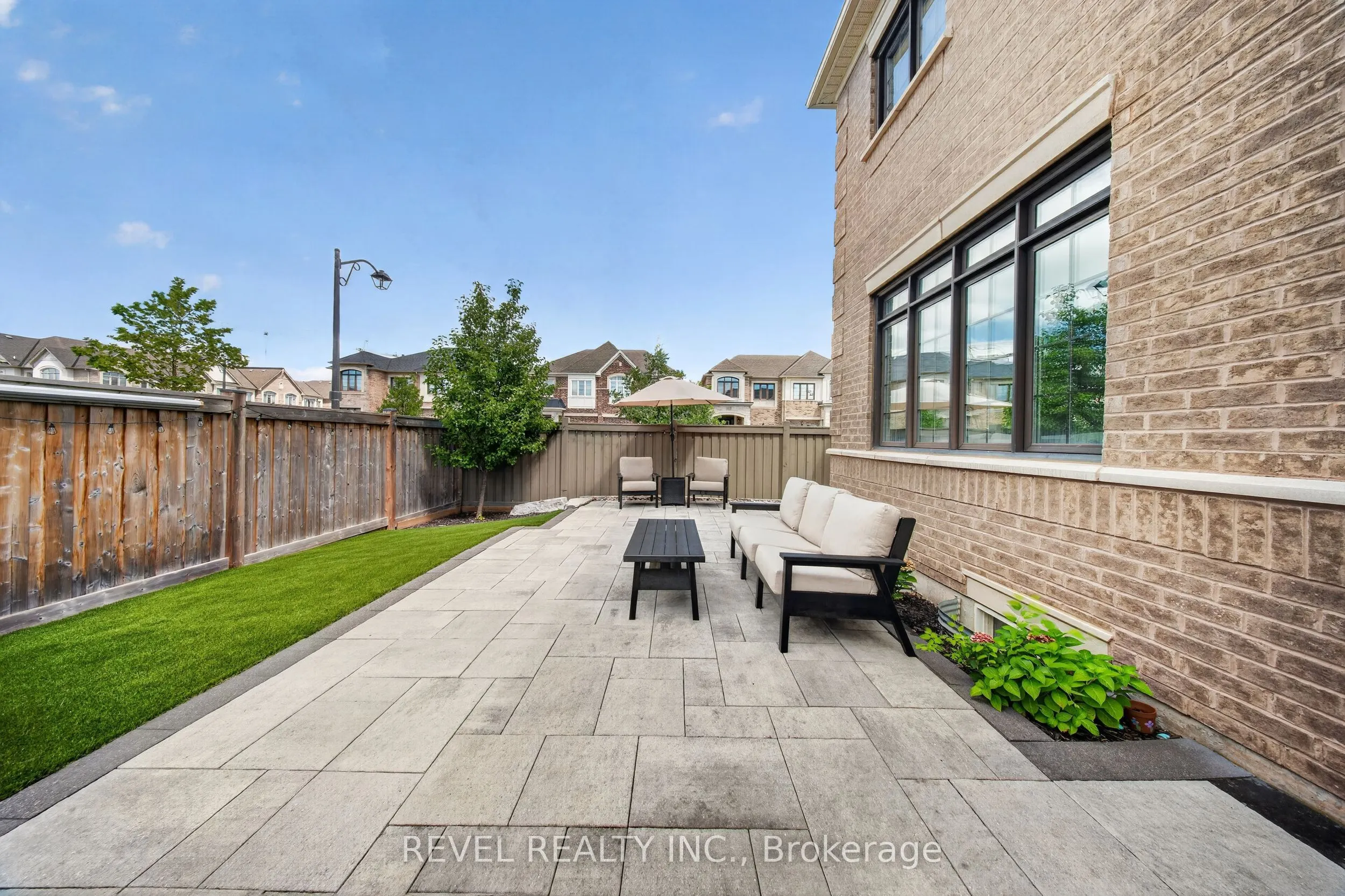 455 Ramsey Place