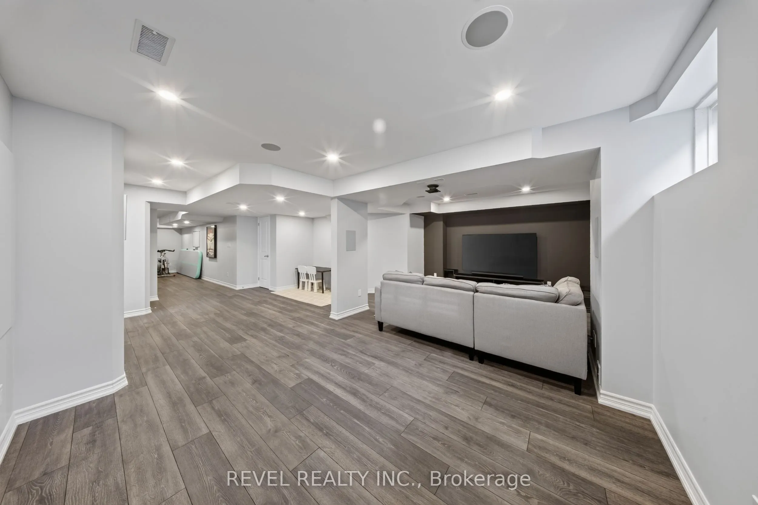 455 Ramsey Place