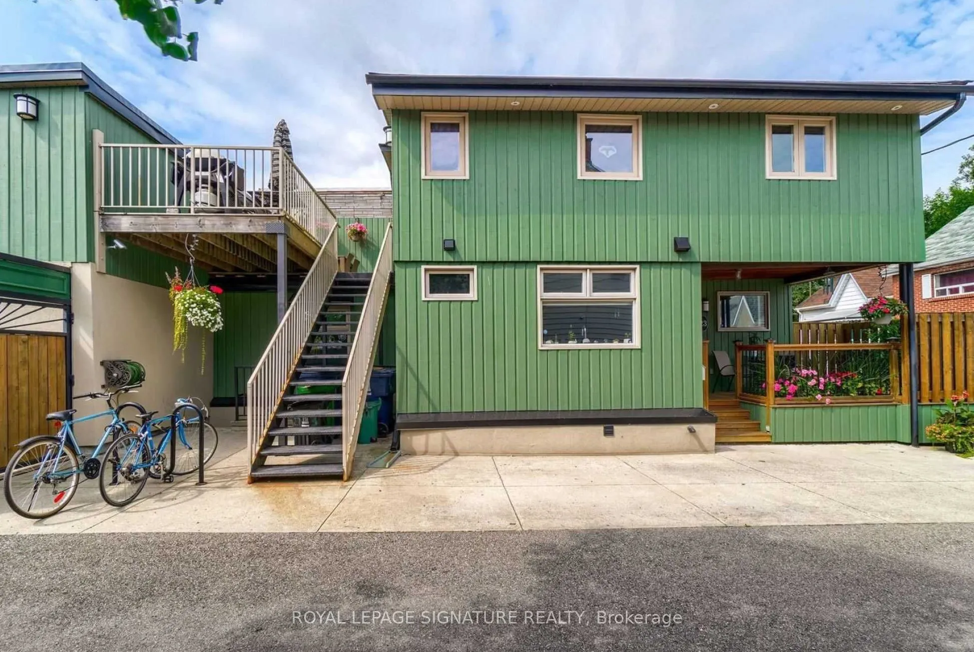 23 Abbs Street