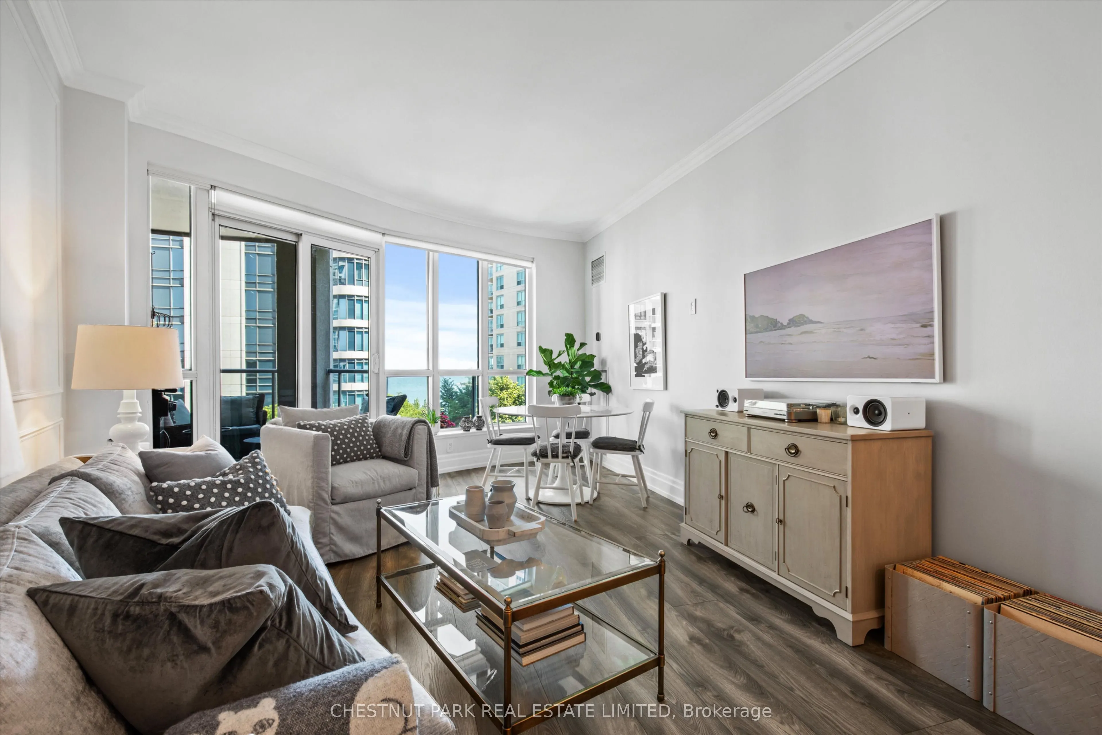2087 Lake Shore Boulevard W #604