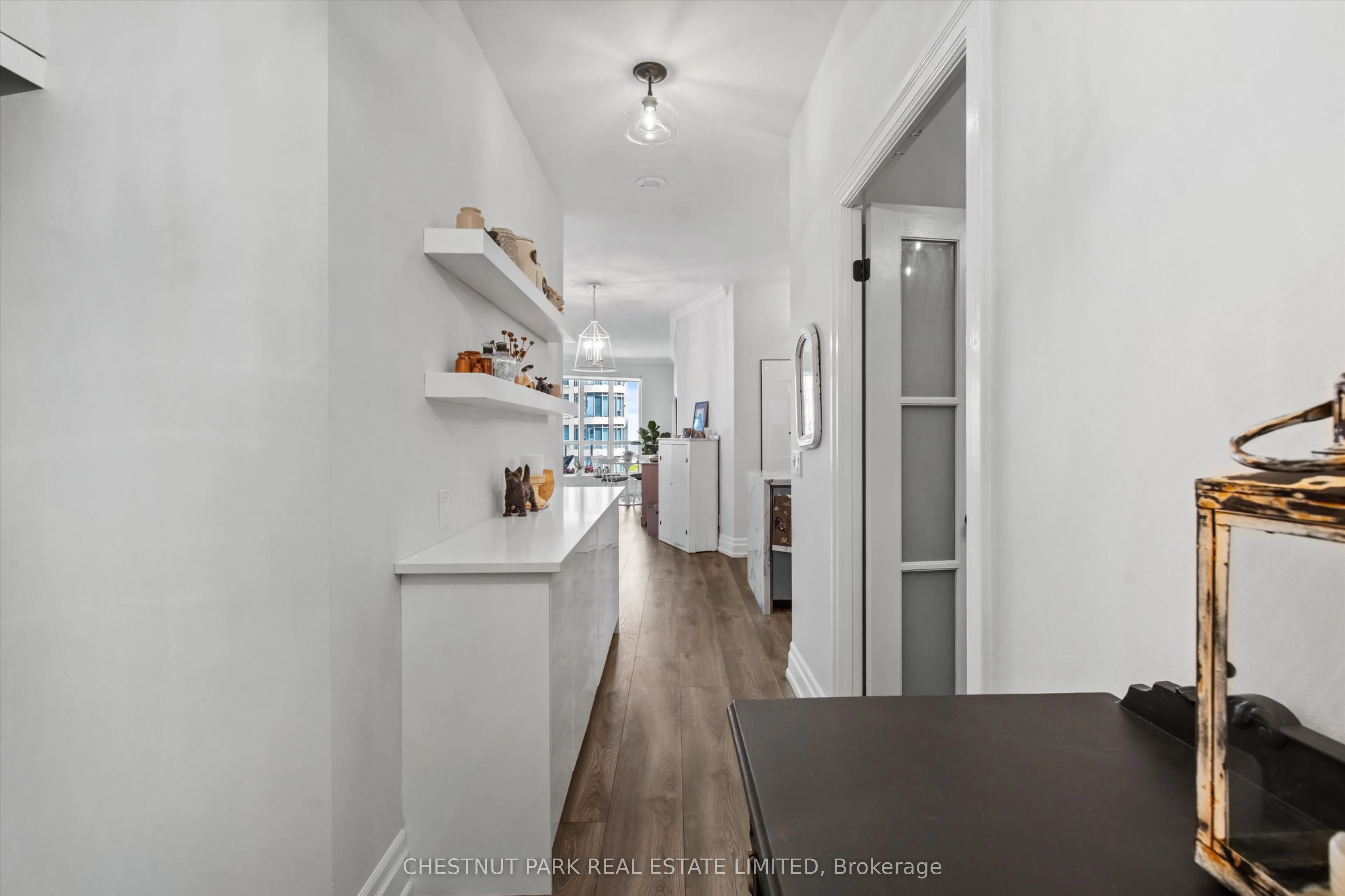 2087 Lake Shore Boulevard W #604