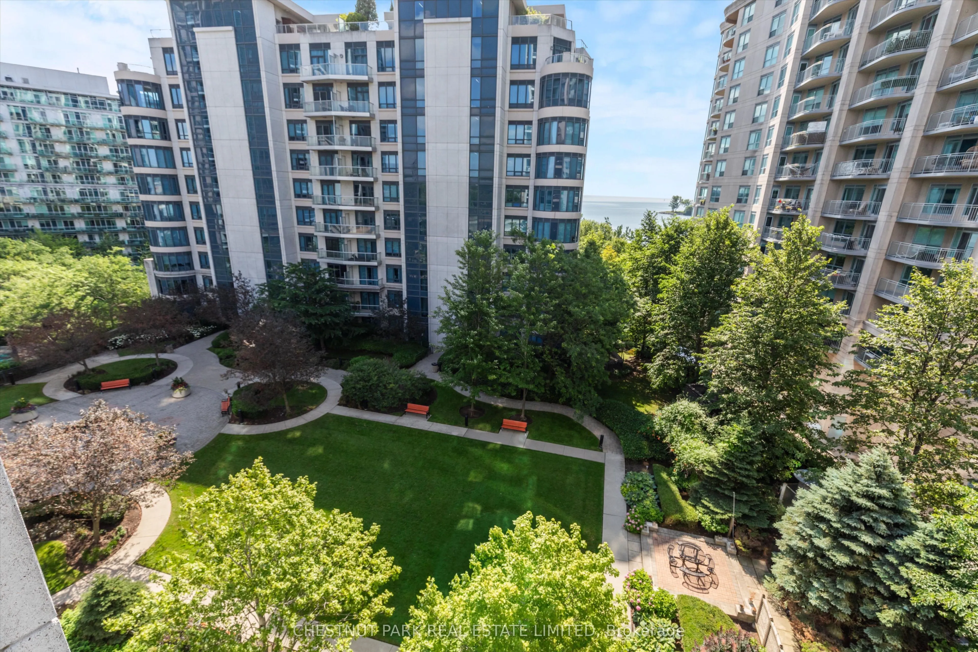 2087 Lake Shore Boulevard W #604