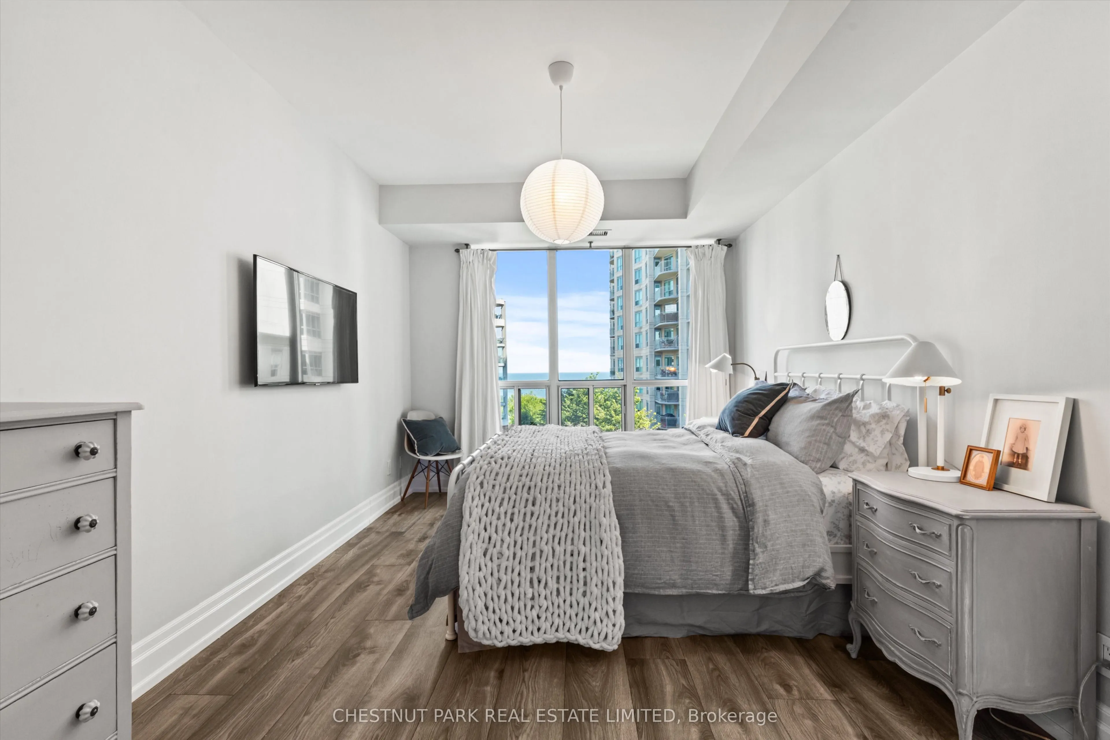 2087 Lake Shore Boulevard W #604