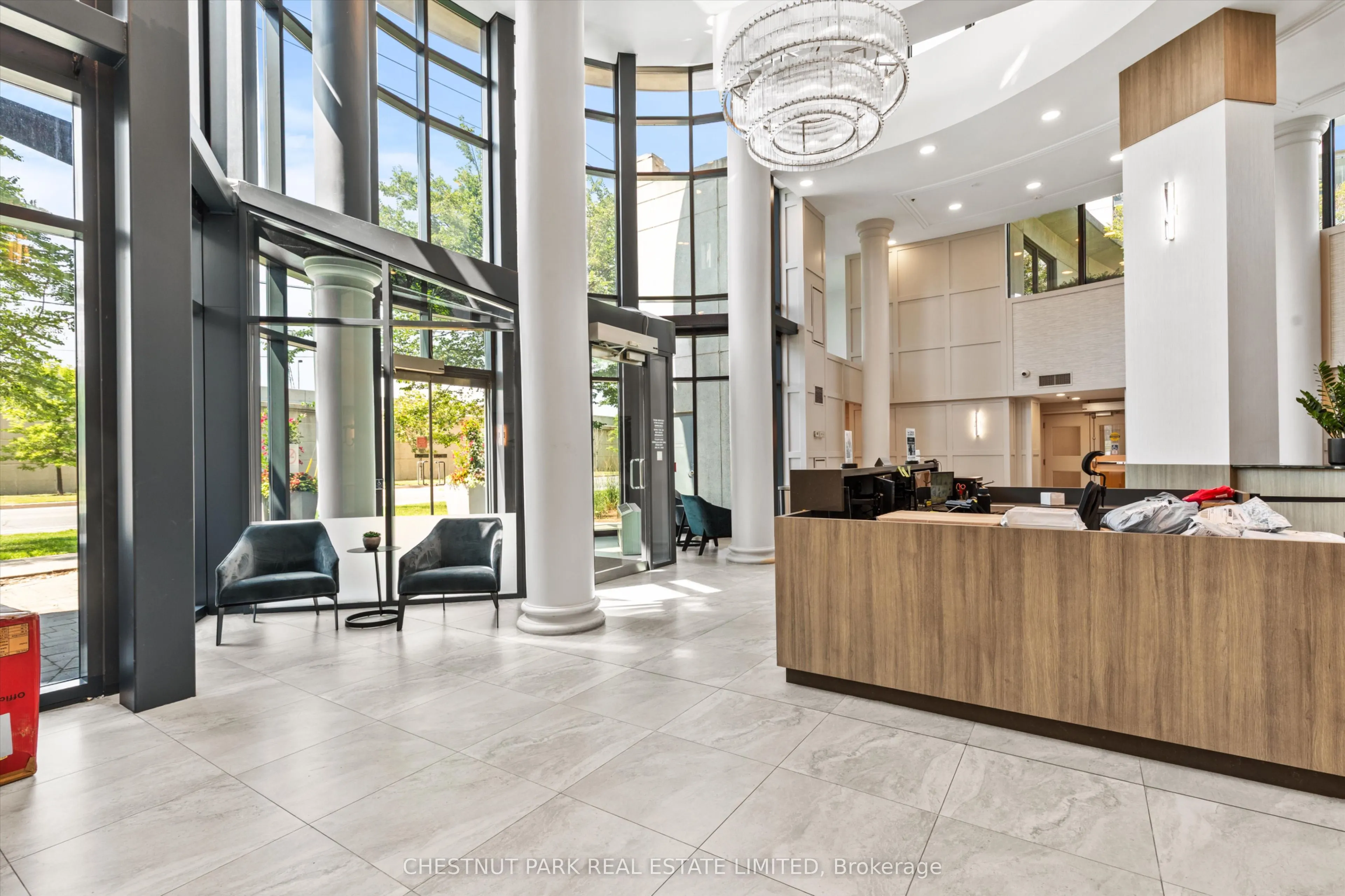 2087 Lake Shore Boulevard W #604