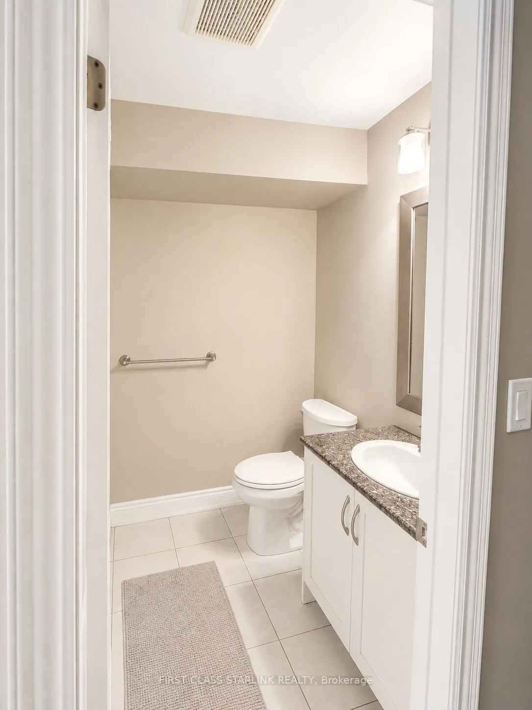 2058 Queensborough Gate #34