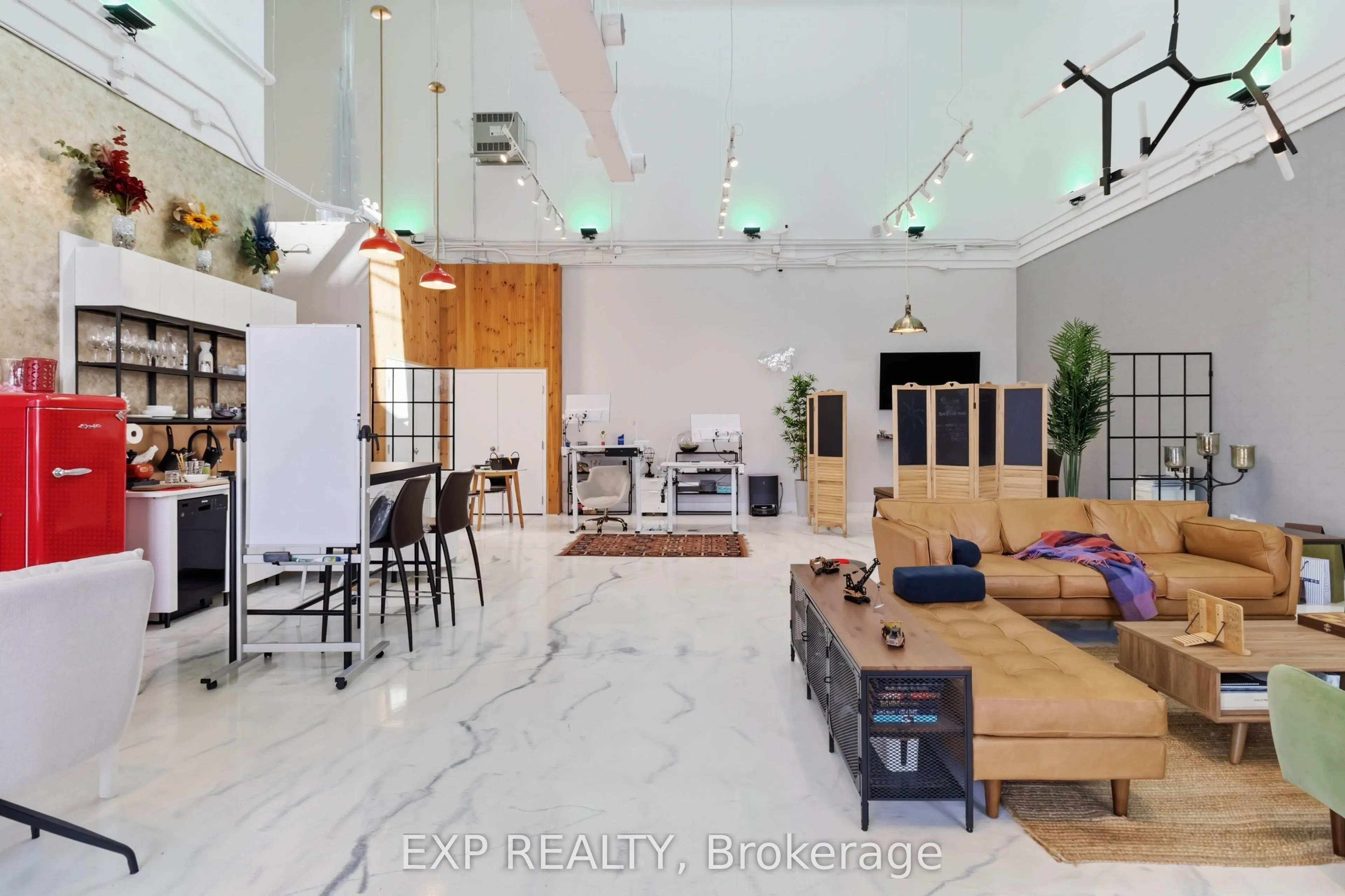 1900 Appleby Line #12