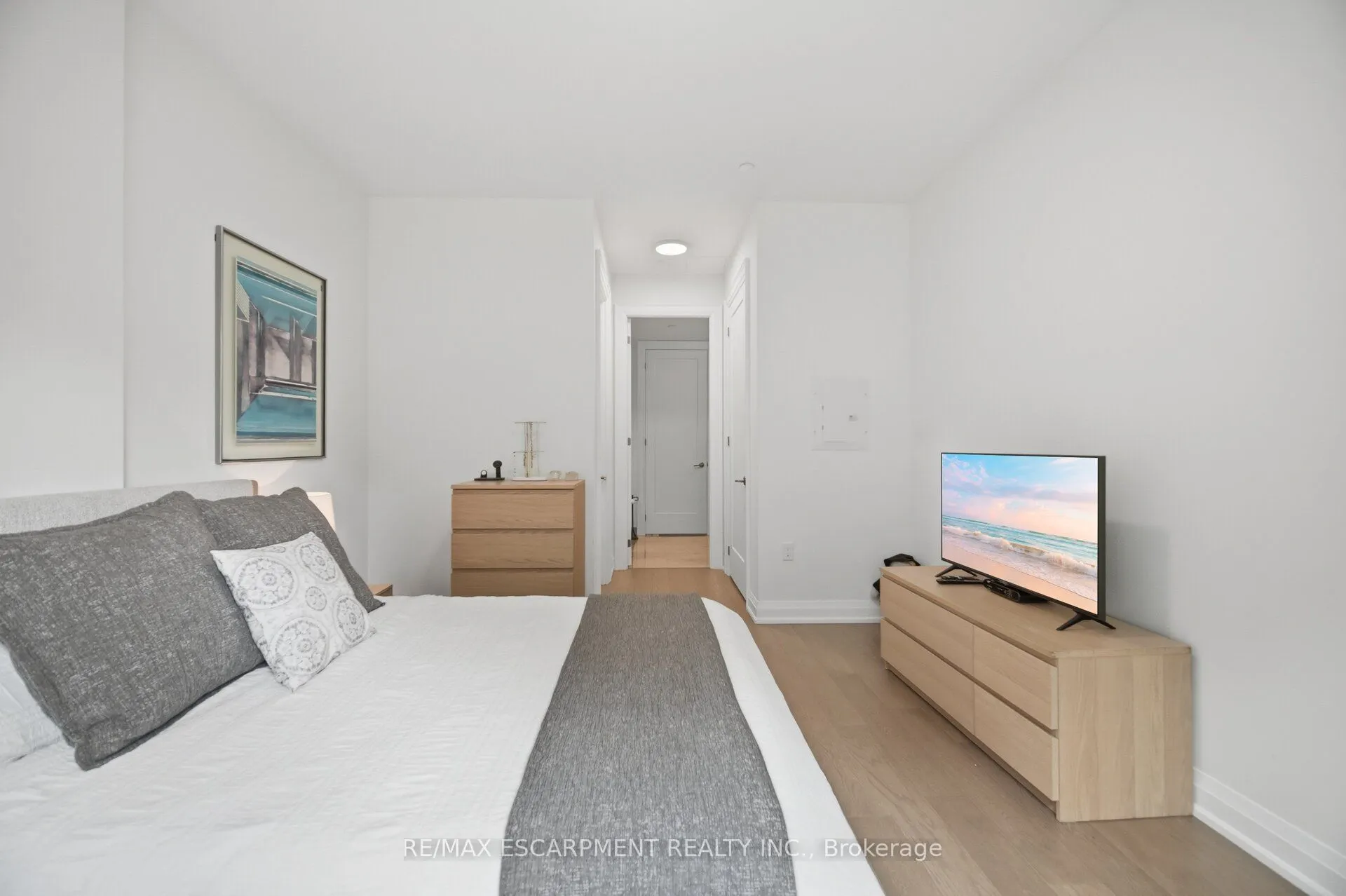 42 Mill Street #210