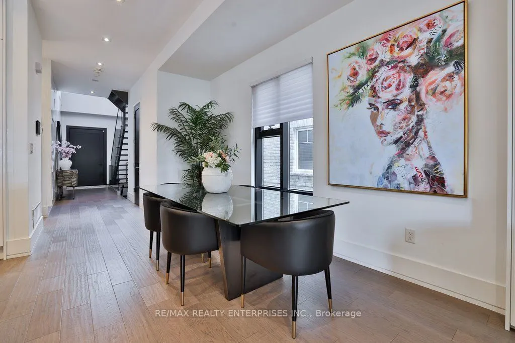 7B Iroquois Avenue
