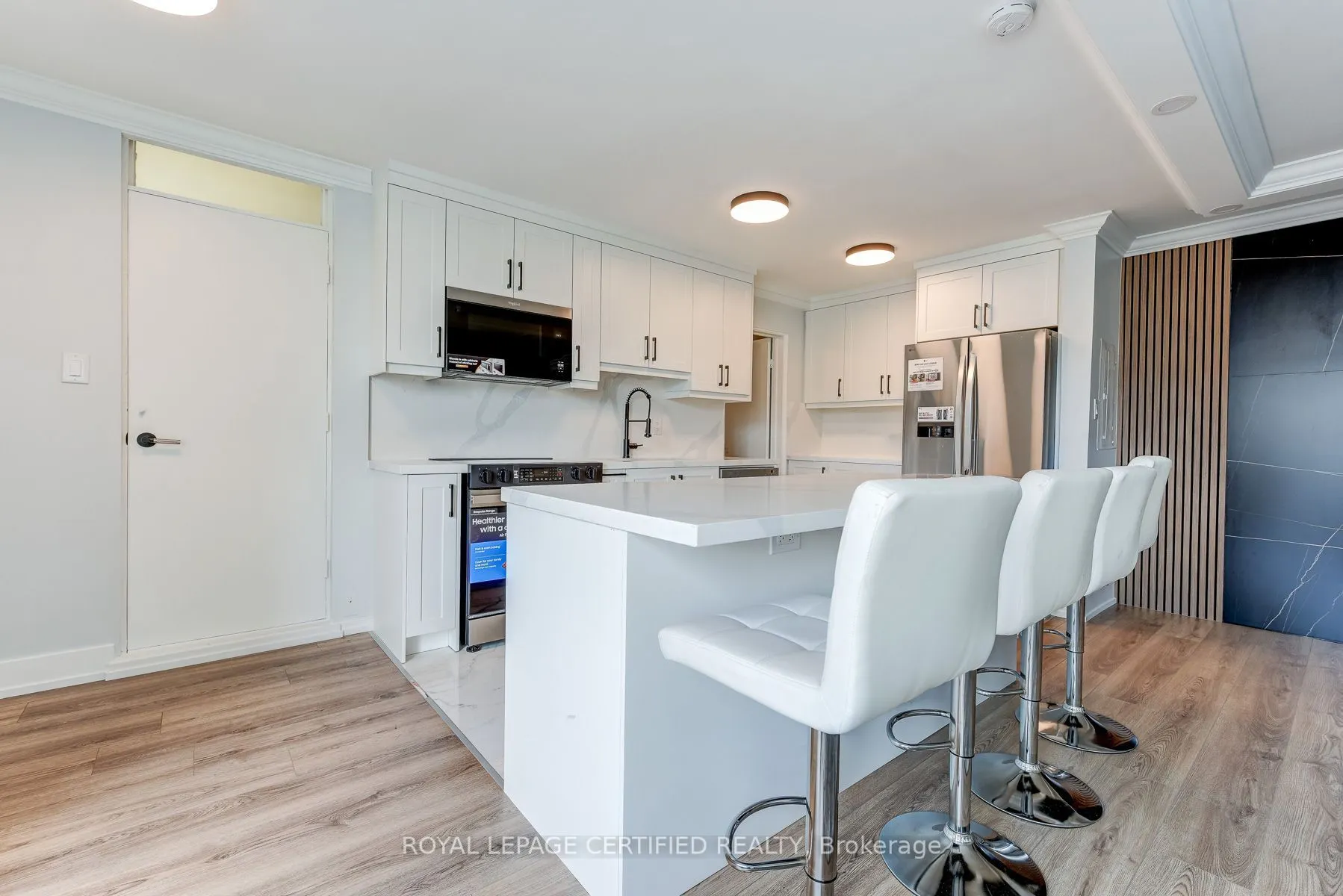 3170 Kirwin Avenue #301