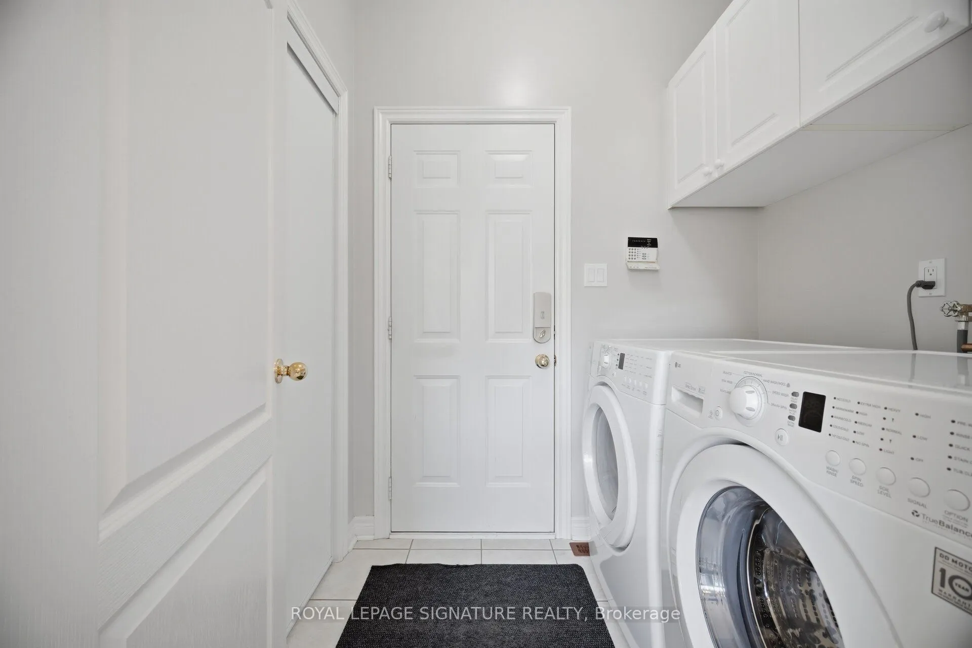 2215 Lapsley Crescent