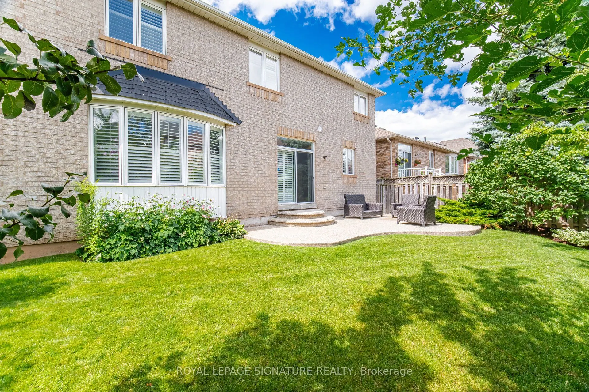 2215 Lapsley Crescent