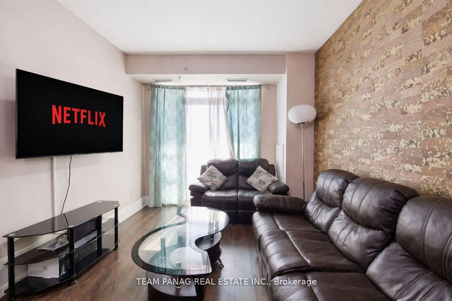 45 Yorkland Boulevard #209