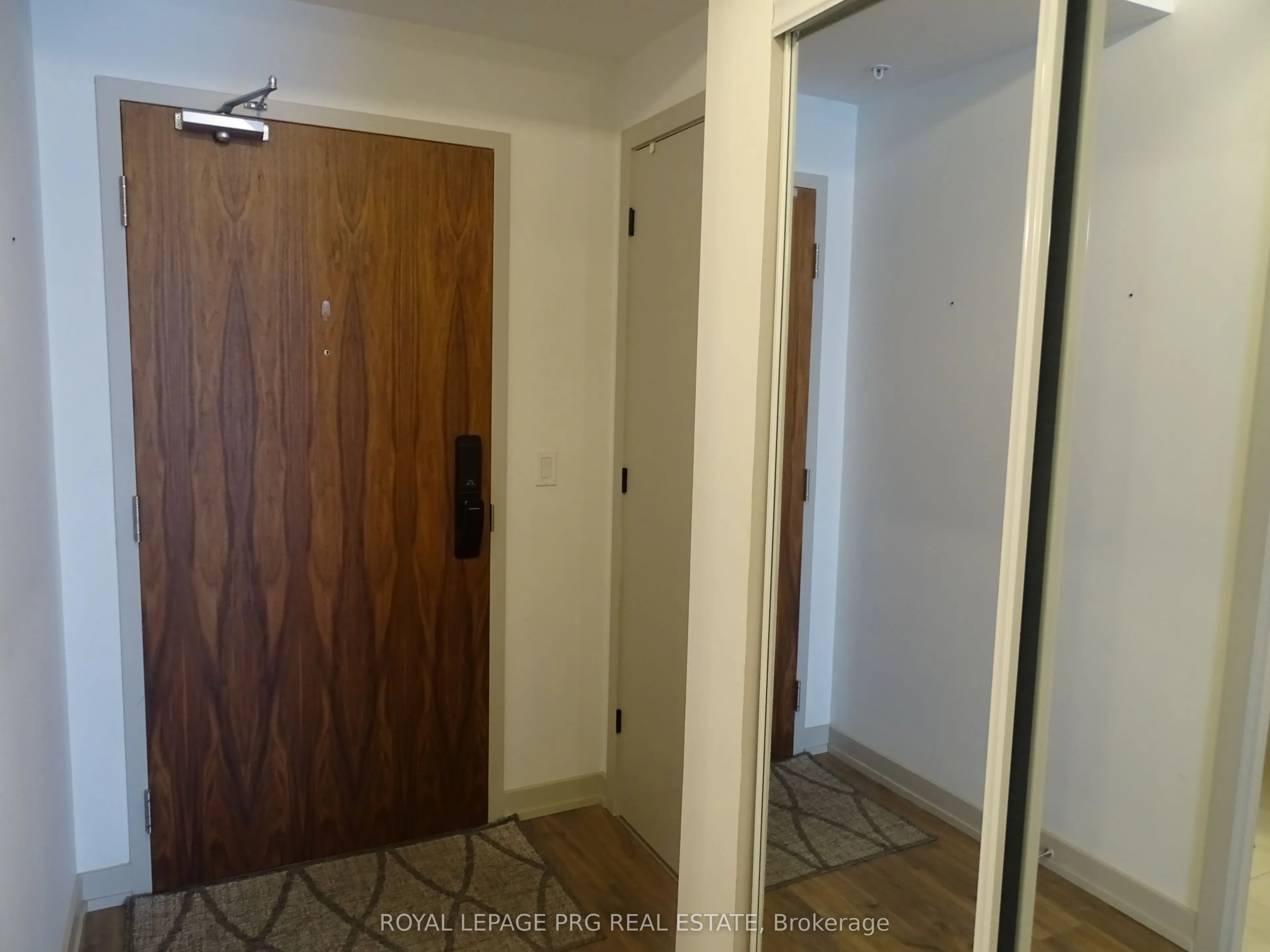50 Ann Street #401