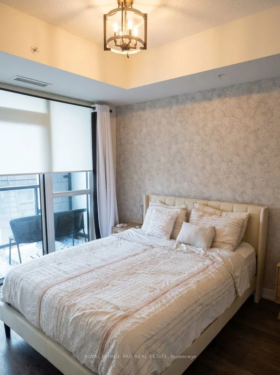 50 Ann Street #401