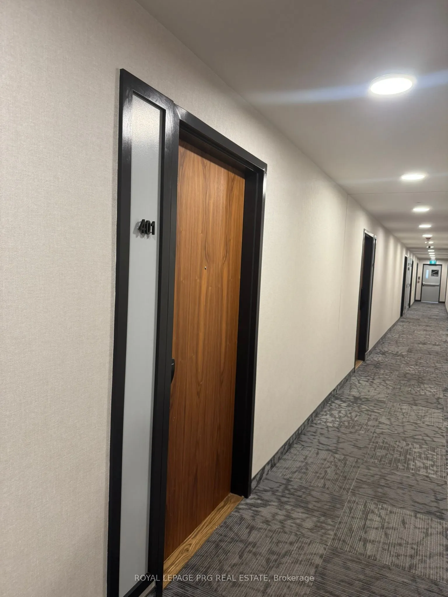 50 Ann Street #401