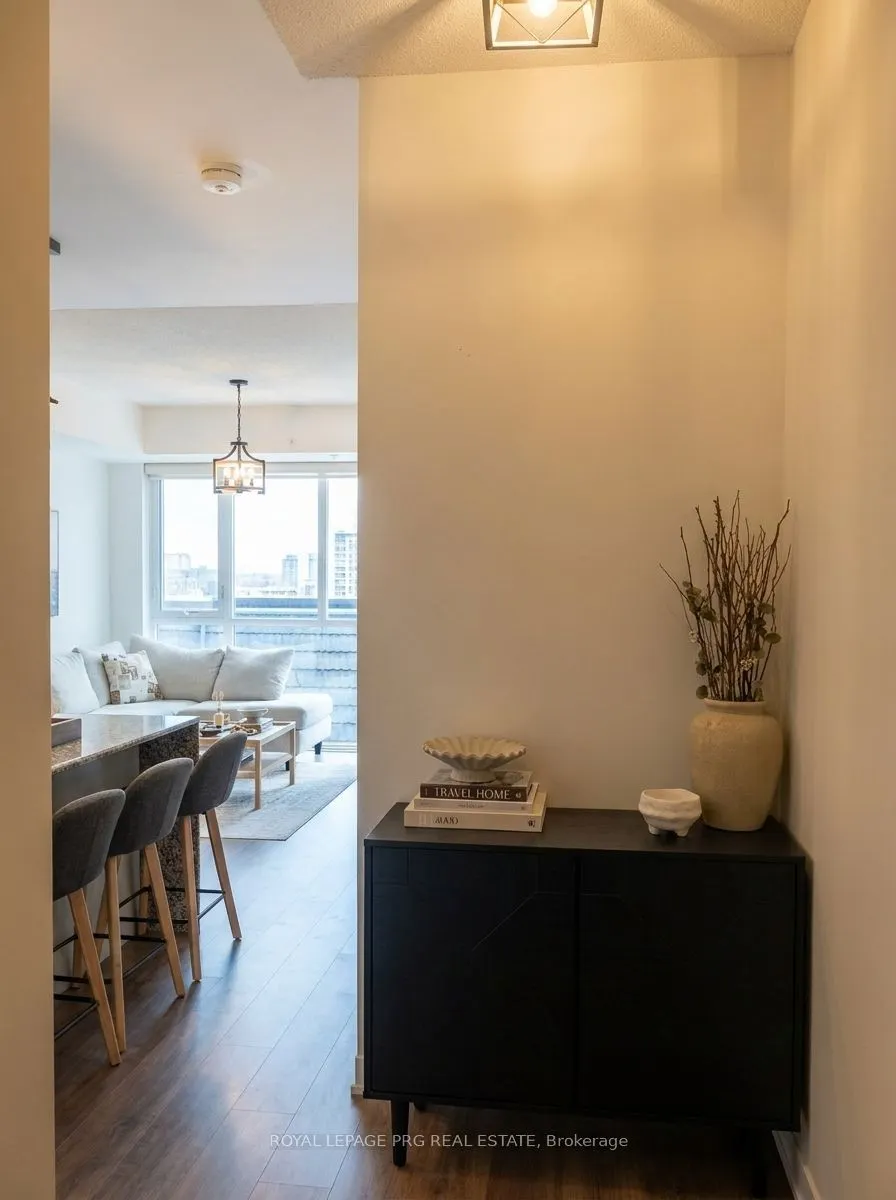 50 Ann Street #401