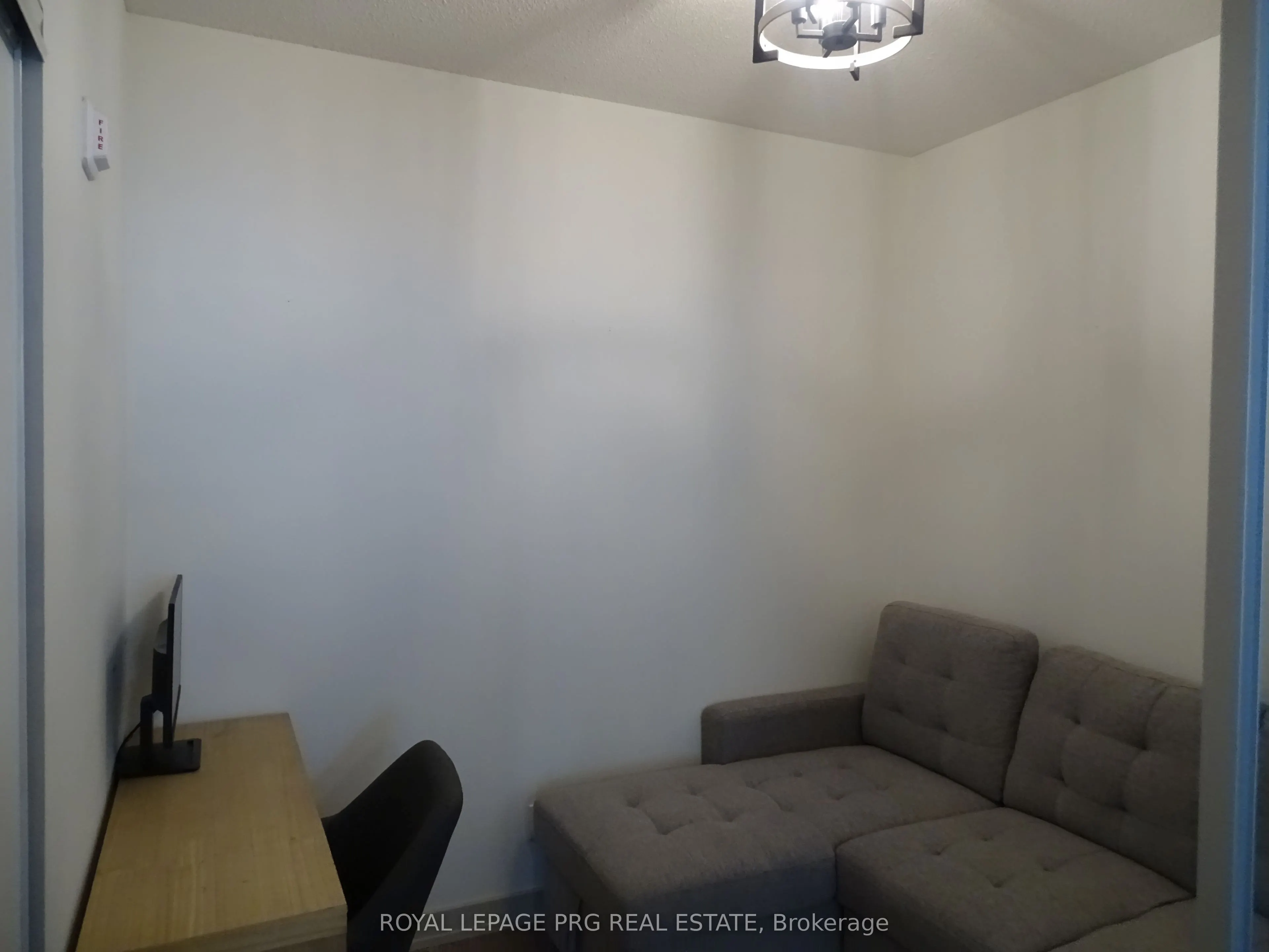 50 Ann Street #401