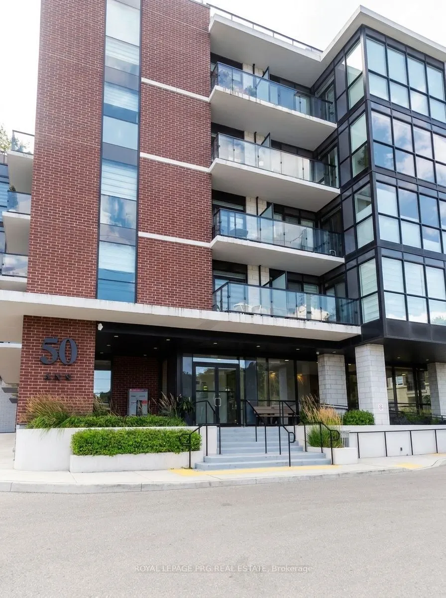 50 Ann Street #401