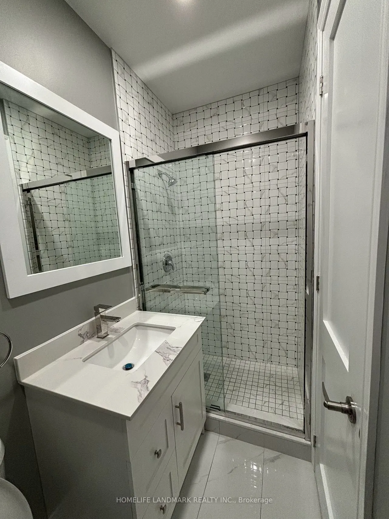 271 Dunn Avenue #1B