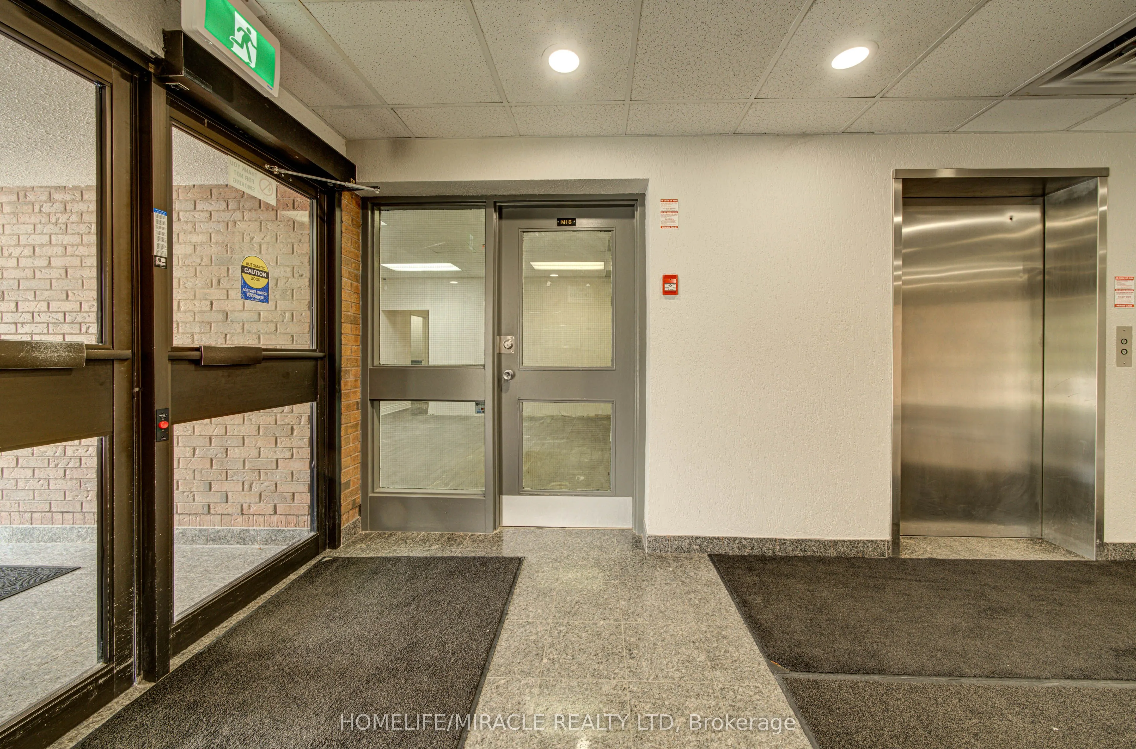 15 Elizabeth Street #U14