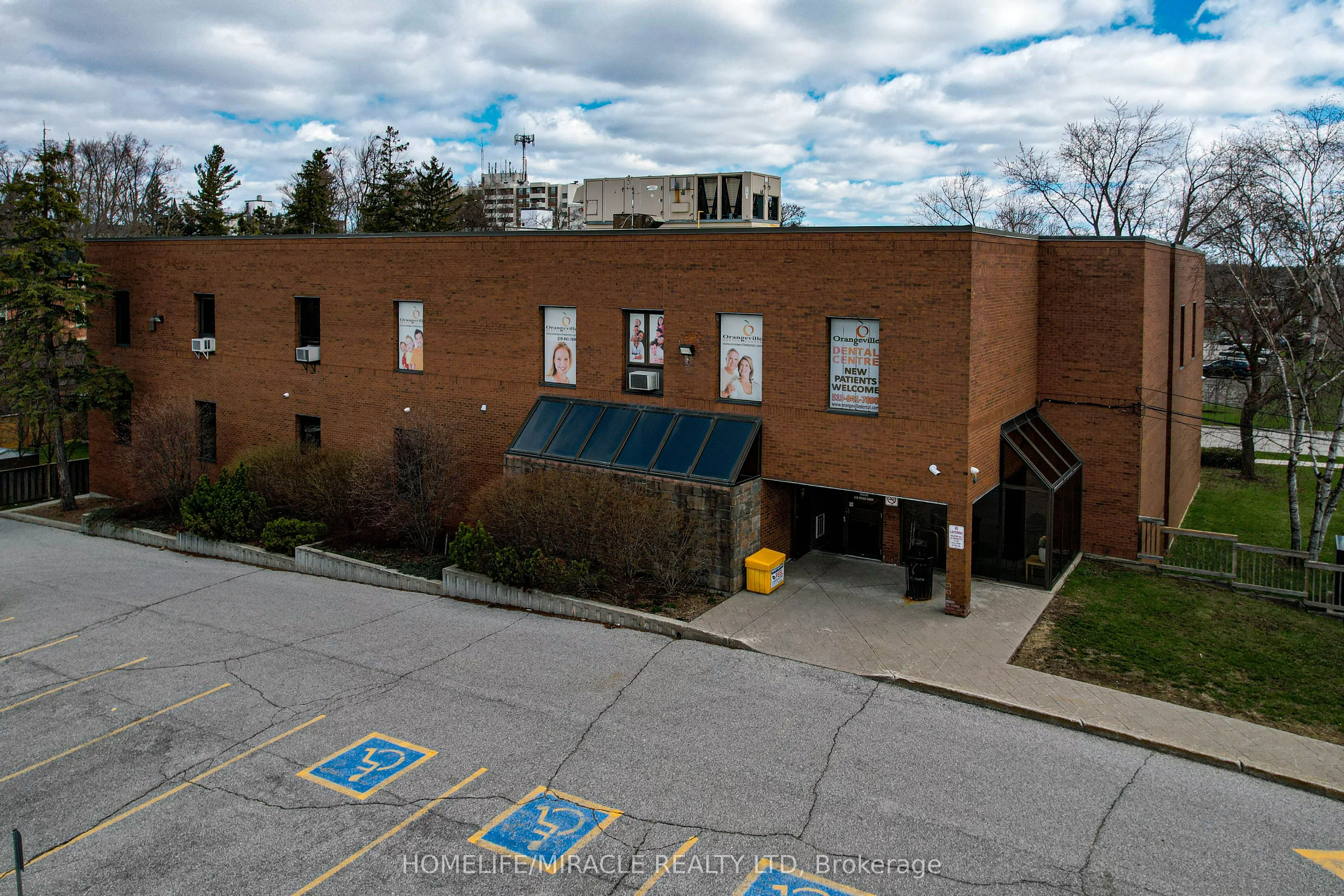 15 Elizabeth Street #L08