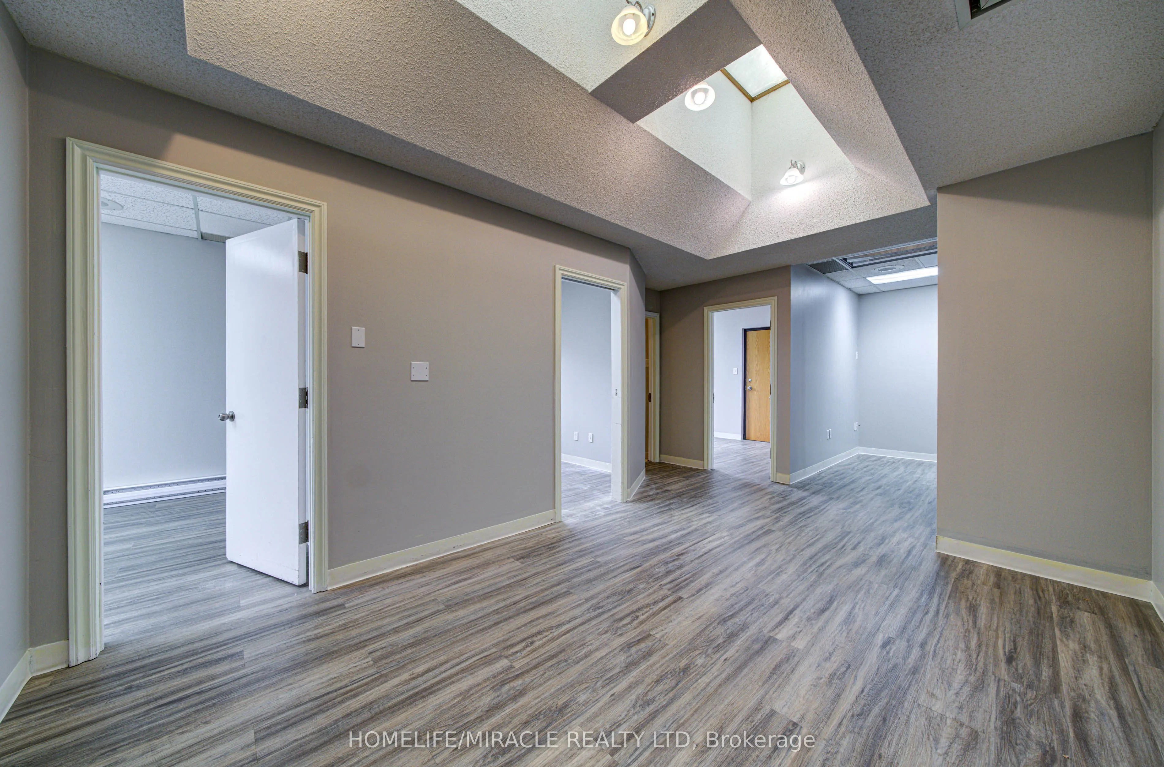 15 Elizabeth Street #U12