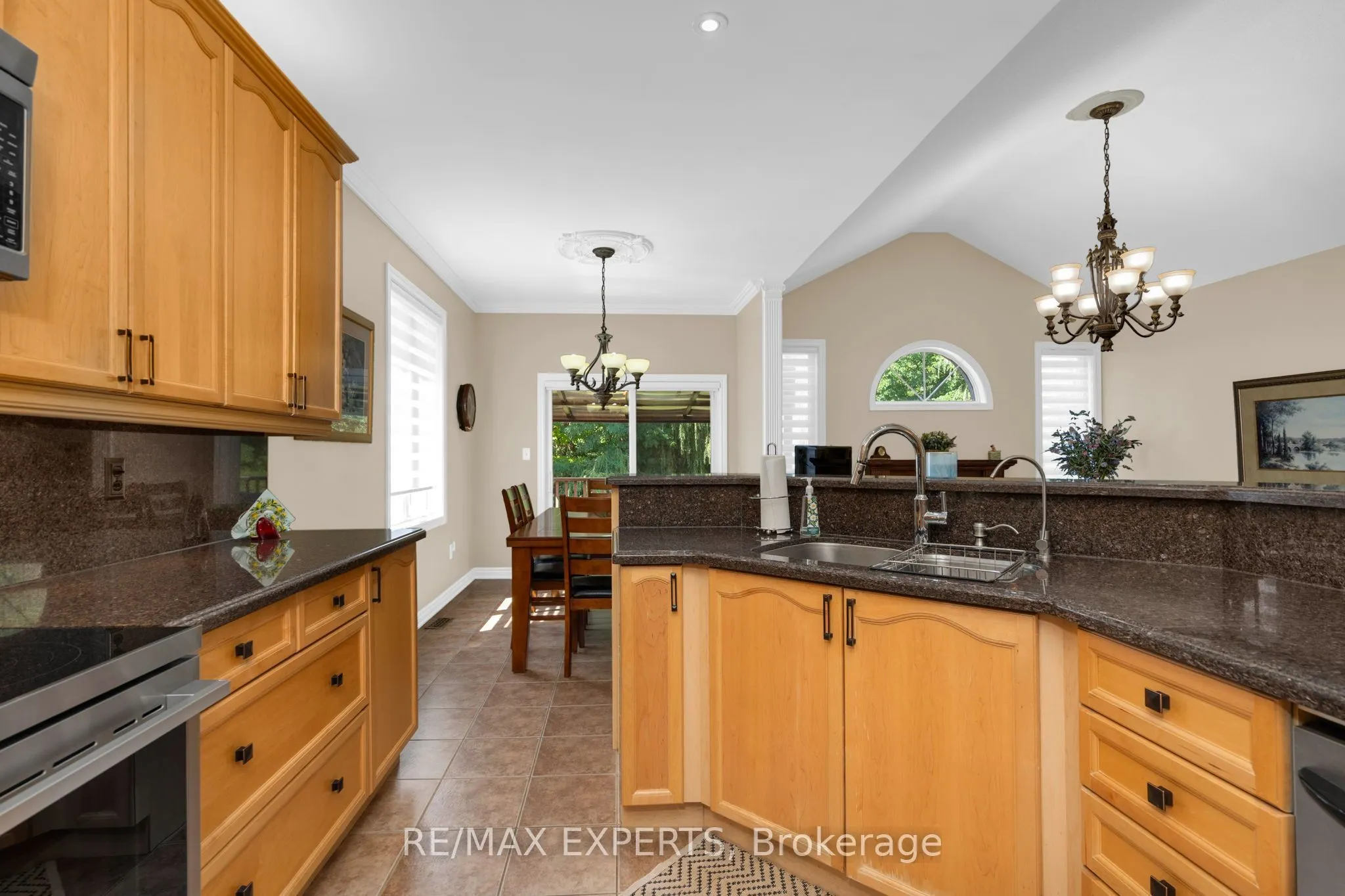 8 Evans Ridge