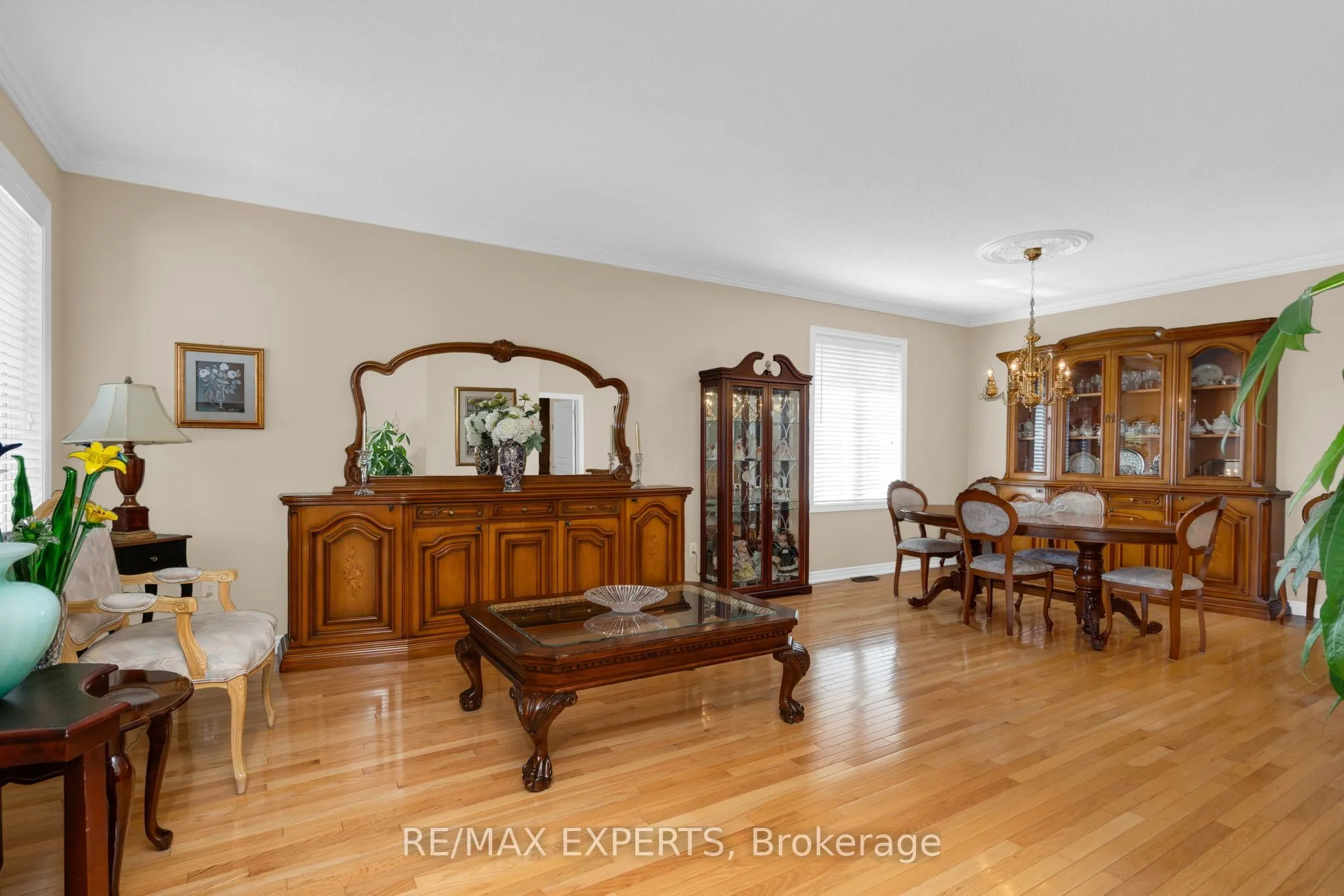 8 Evans Ridge